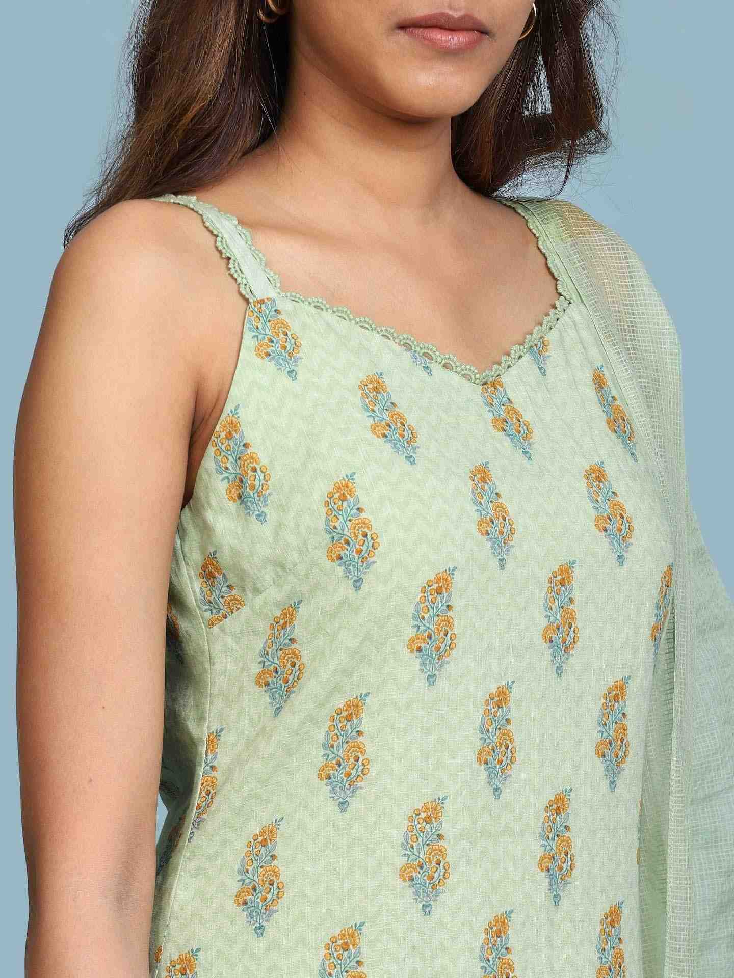 Green Aranya Suit Set