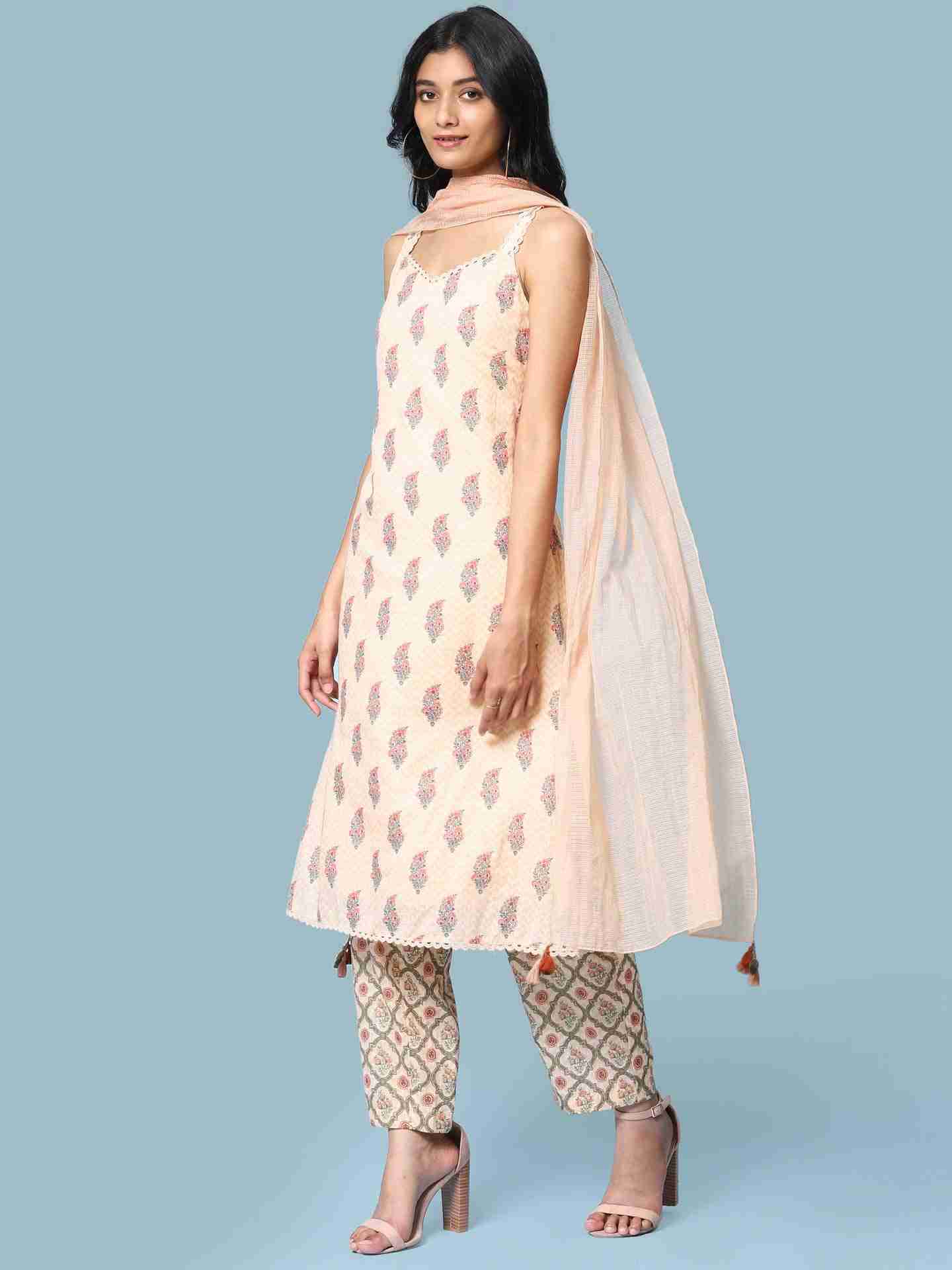 Peach Aranya Suit Set