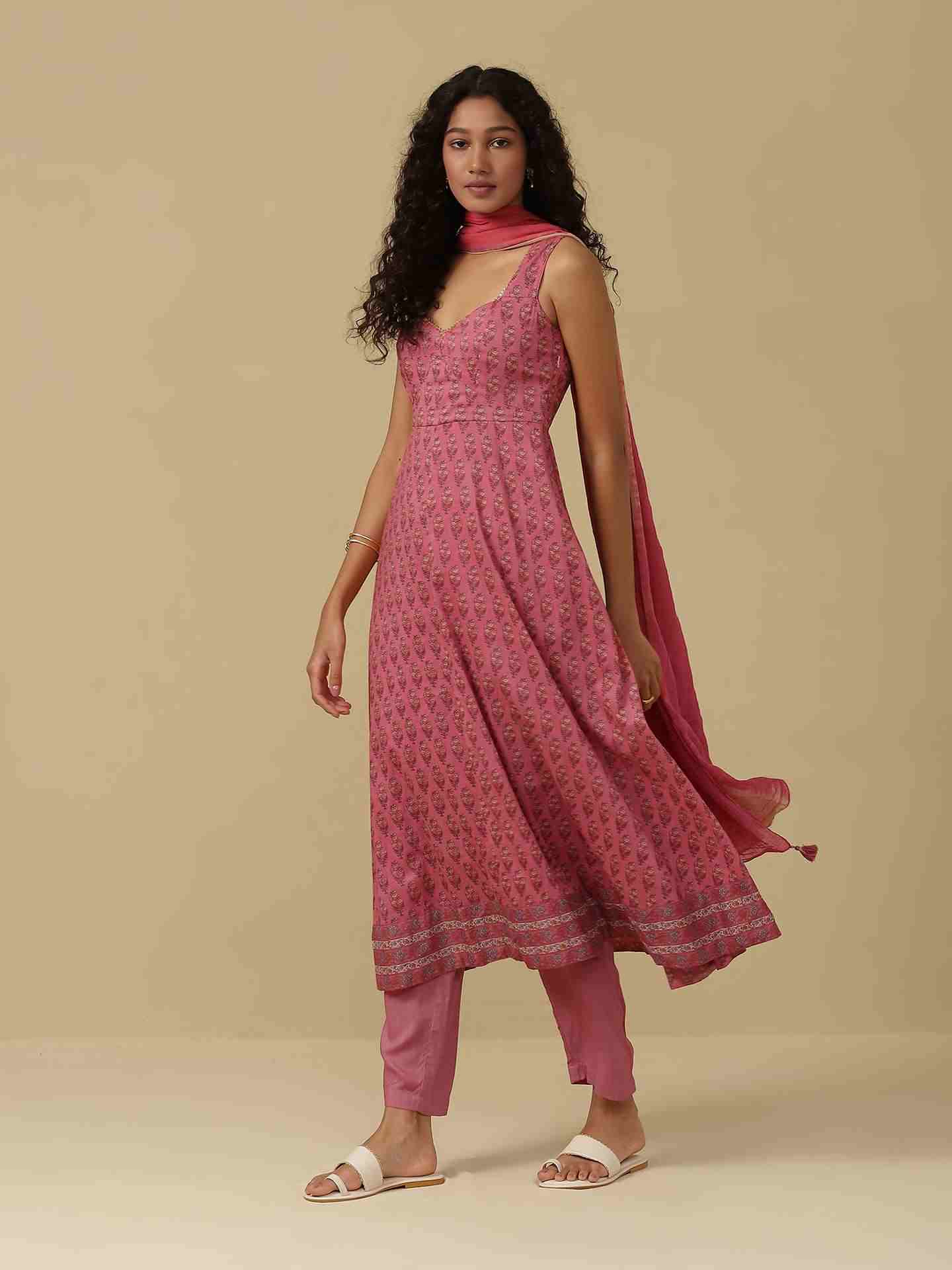 Pink Nawar Anarkali Suit