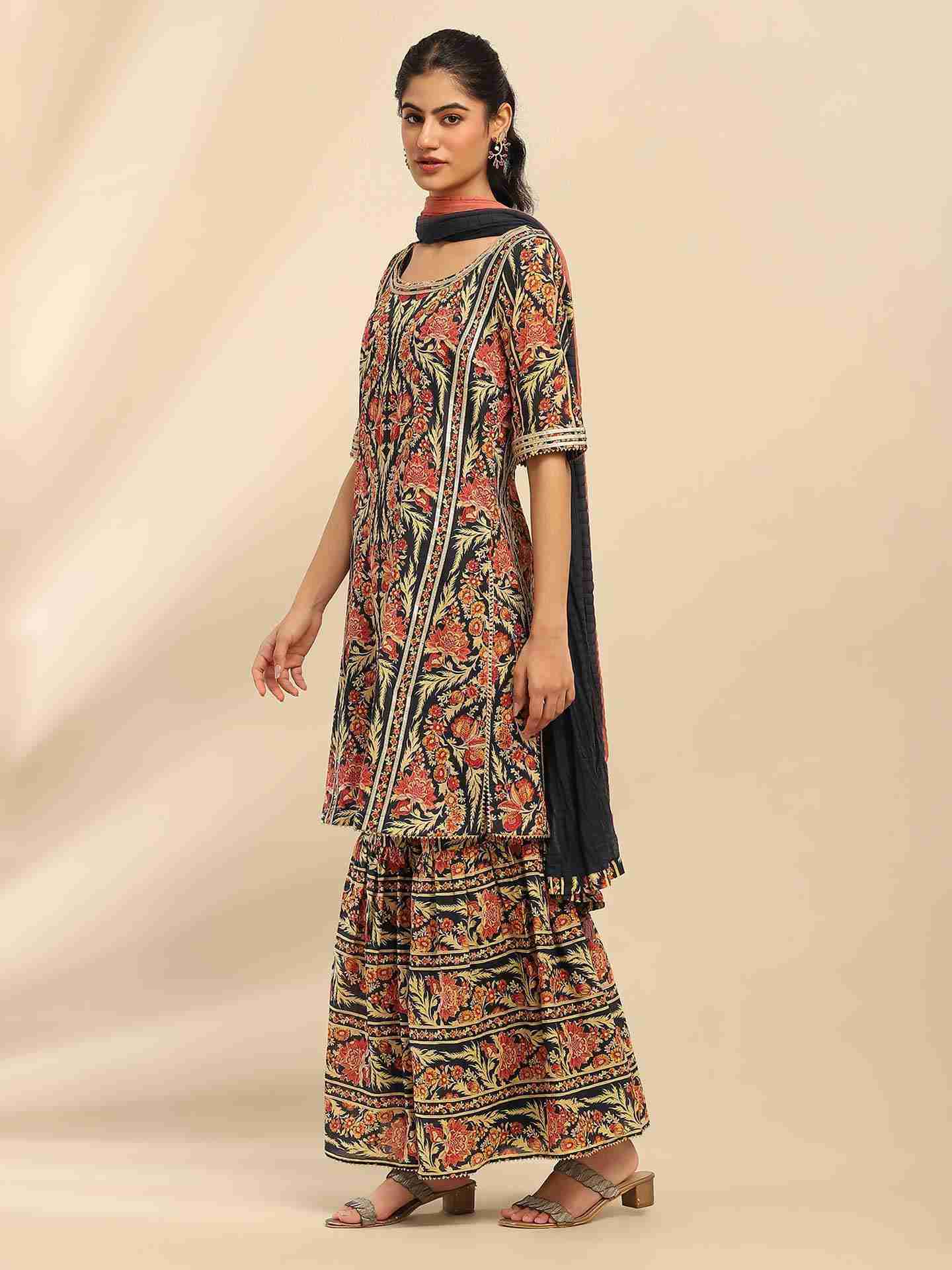 Black Nur Sharara Suit Set