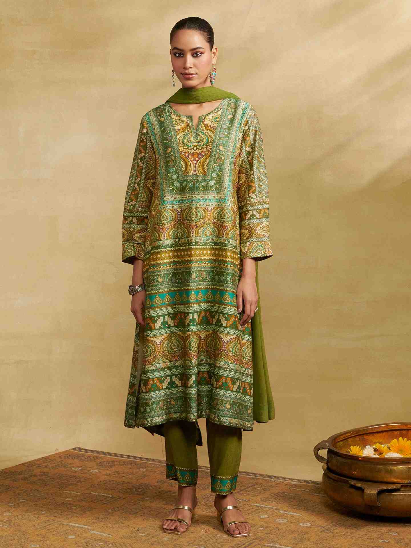Green Wanderlust Suit Set