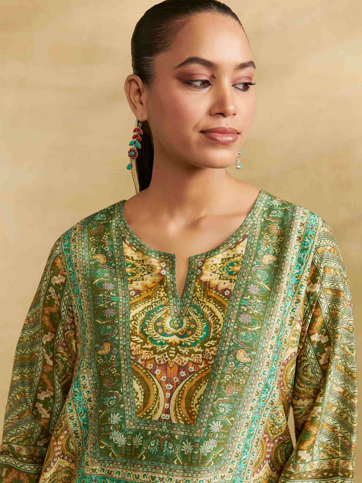 Green Wanderlust Suit Set