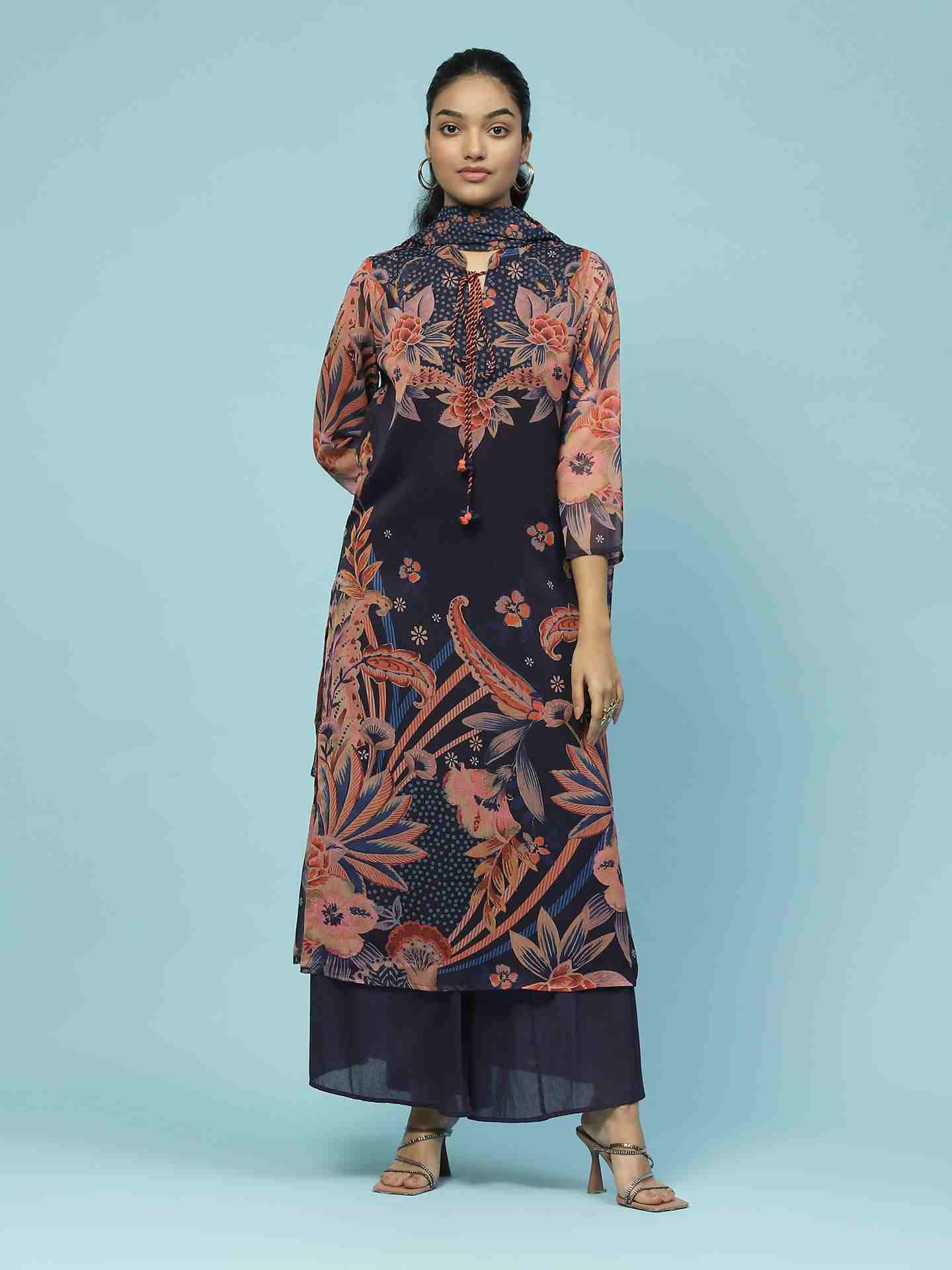 Navy Blue Vaasvi Suit Set