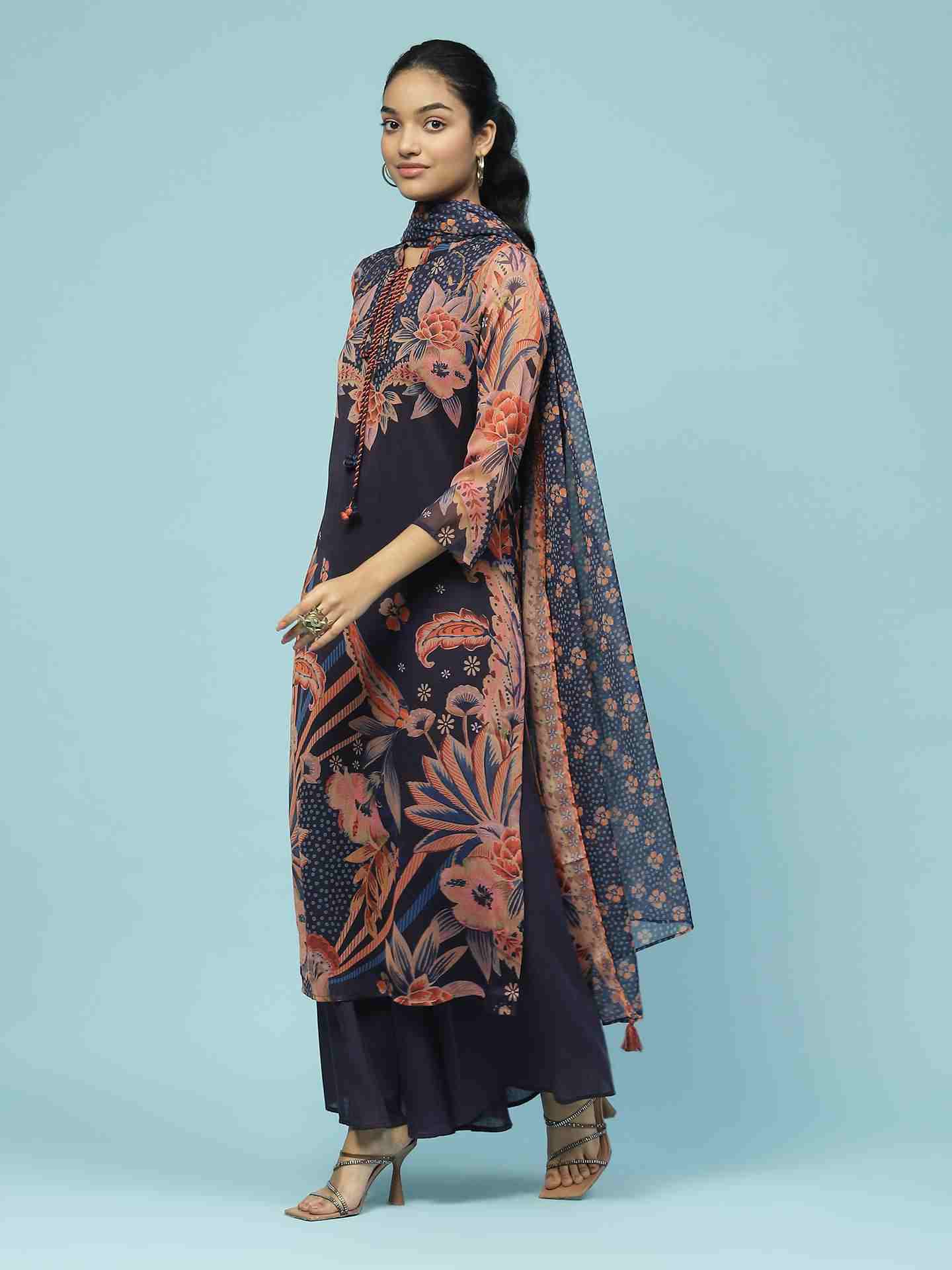 Navy Blue Vaasvi Suit Set
