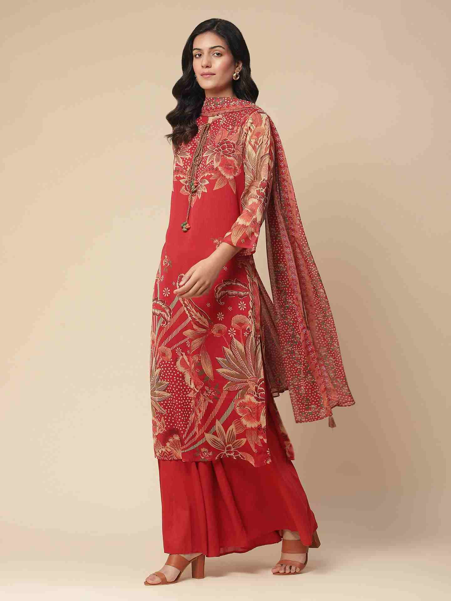 Orange Vaasvi Suit Set
