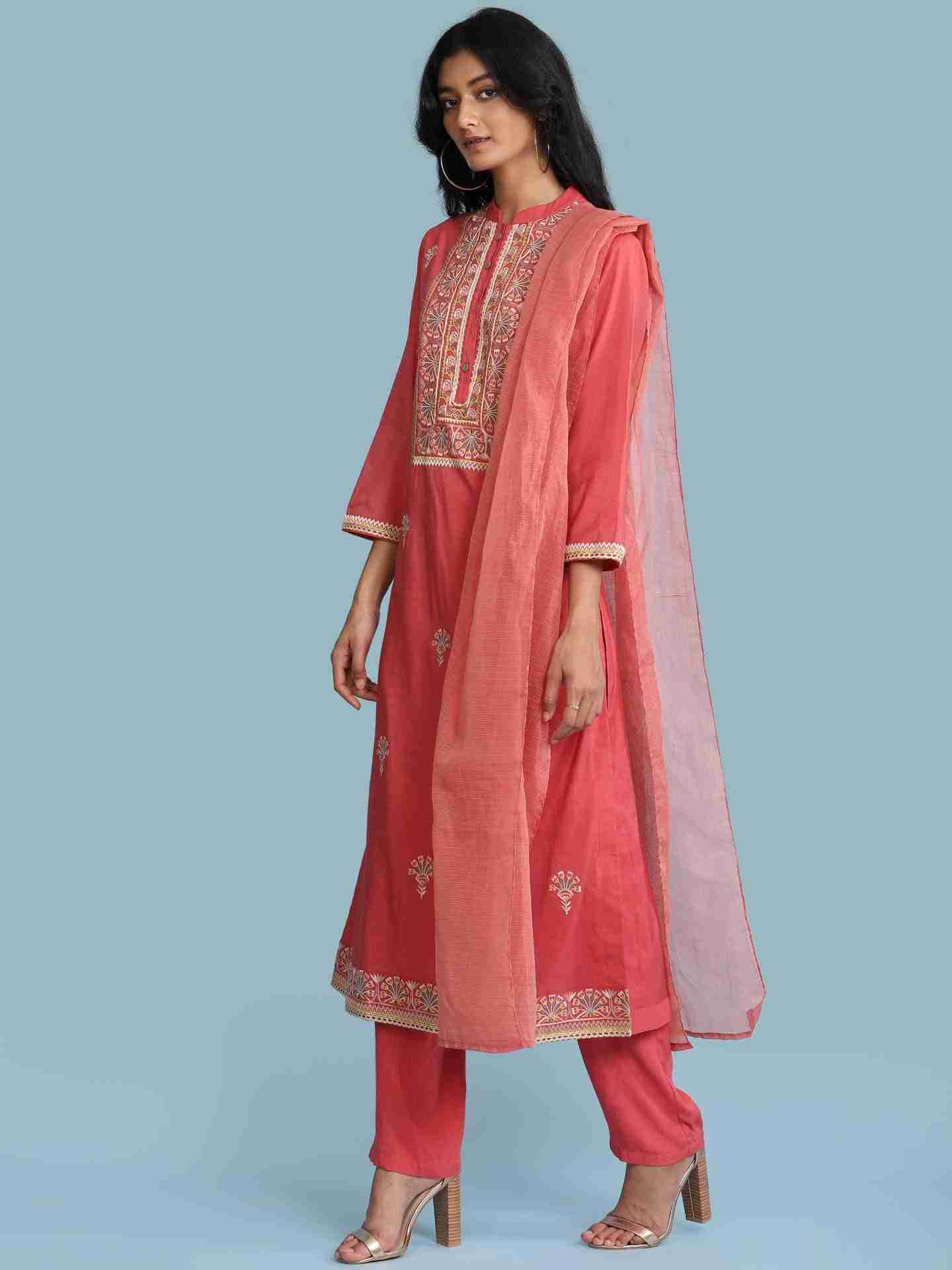 Pink Shyra Suit Set