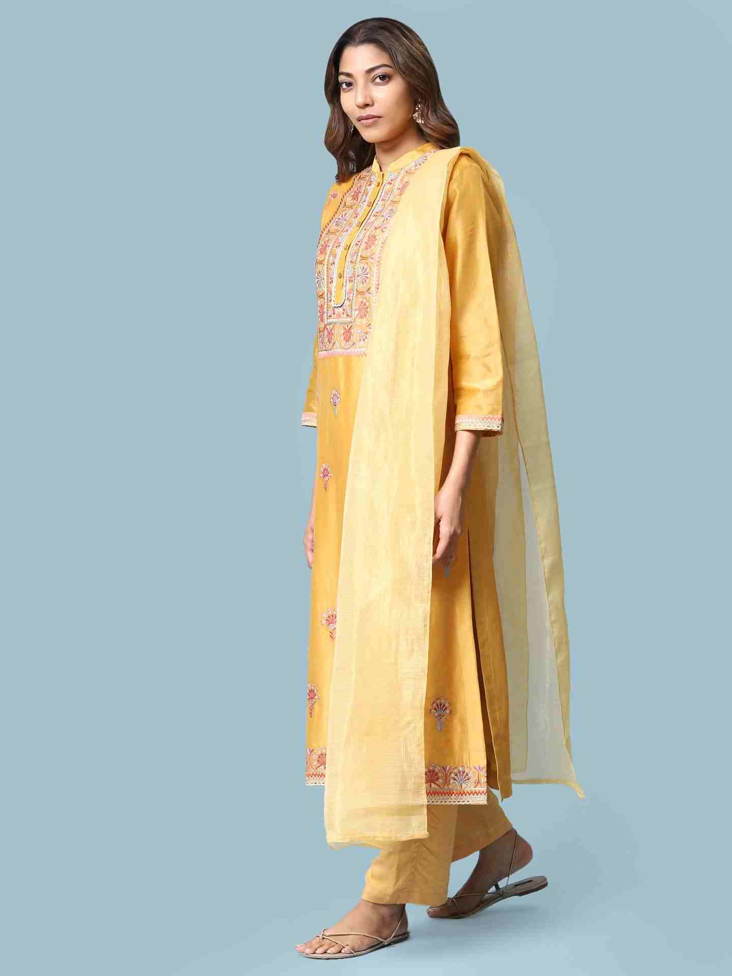 Yellow Shyra Suit Set