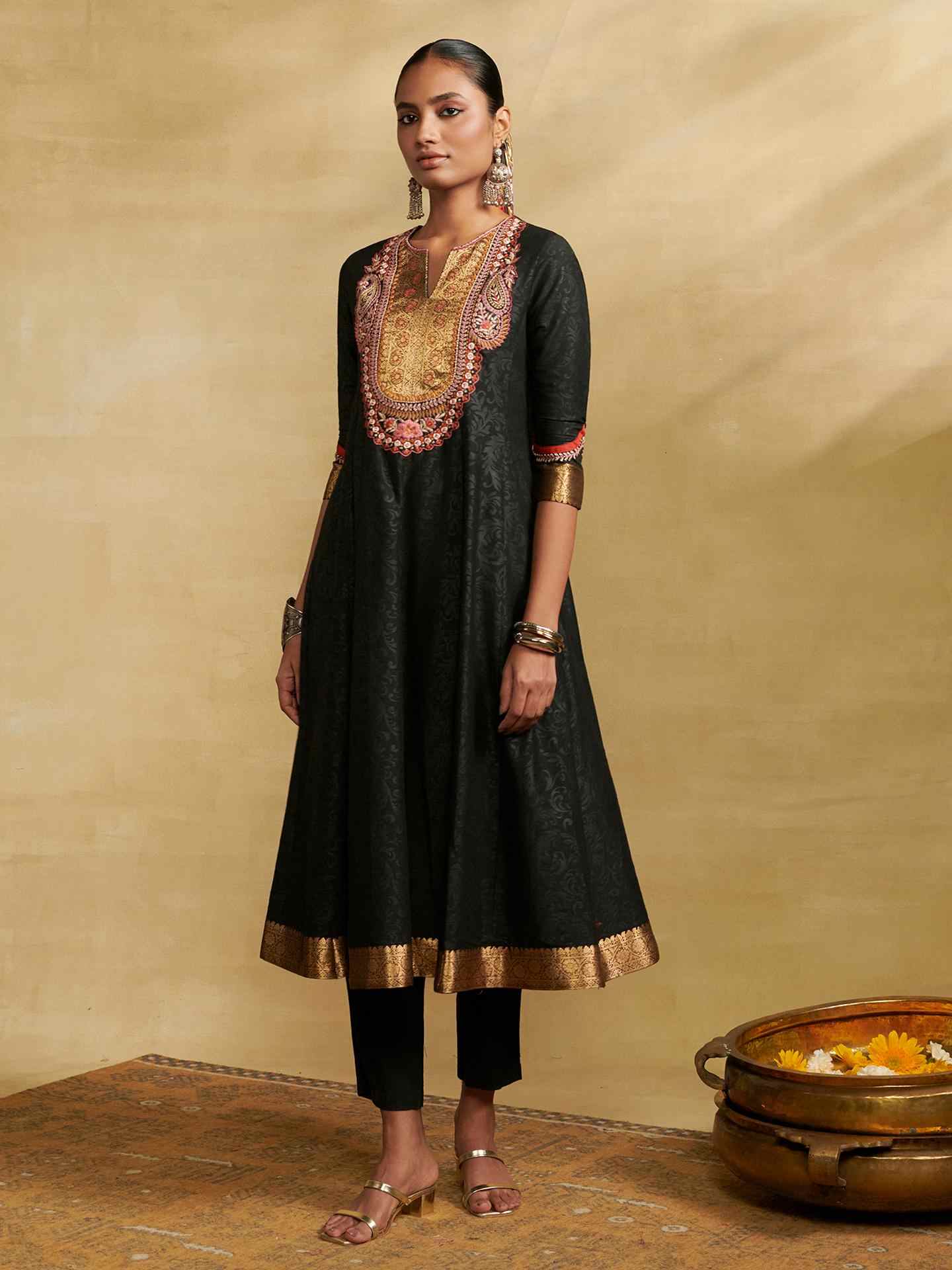 Black Humayra Solid
 Suit Set