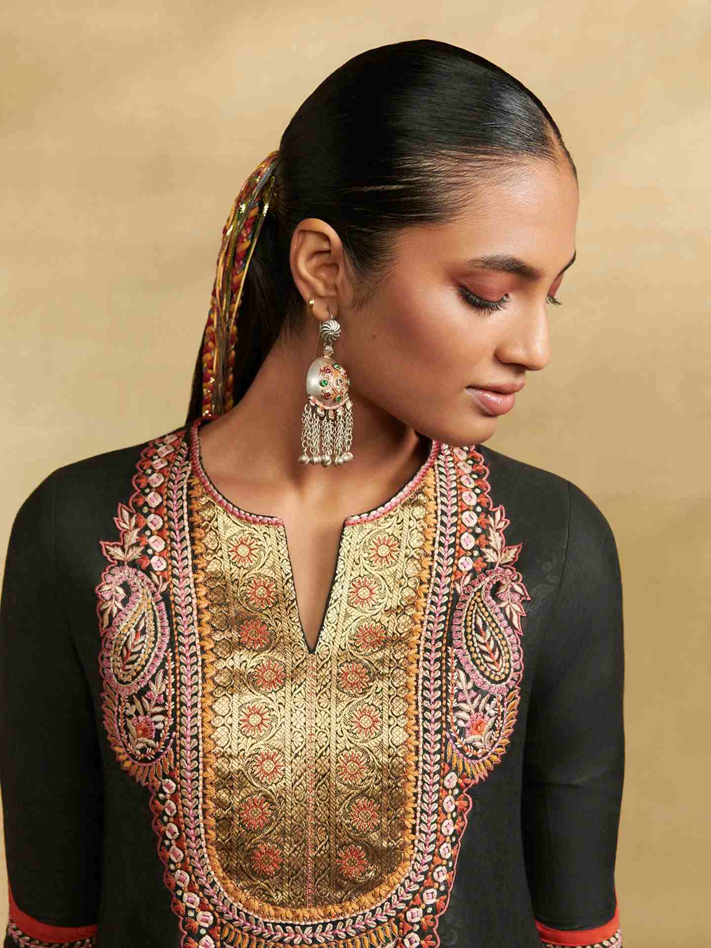 Black Humayra Solid
 Suit Set
