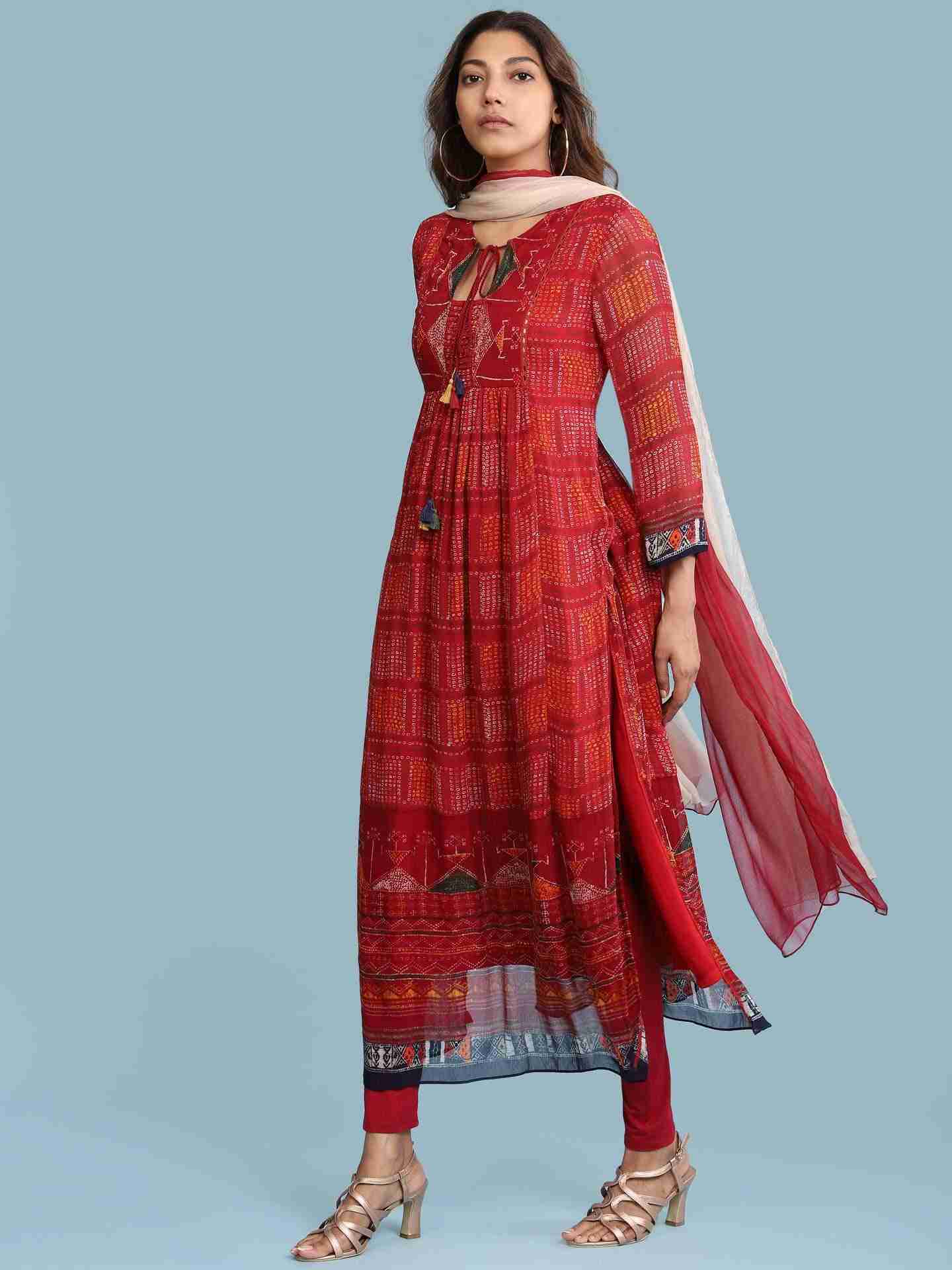 Red Bahulika Suit Set