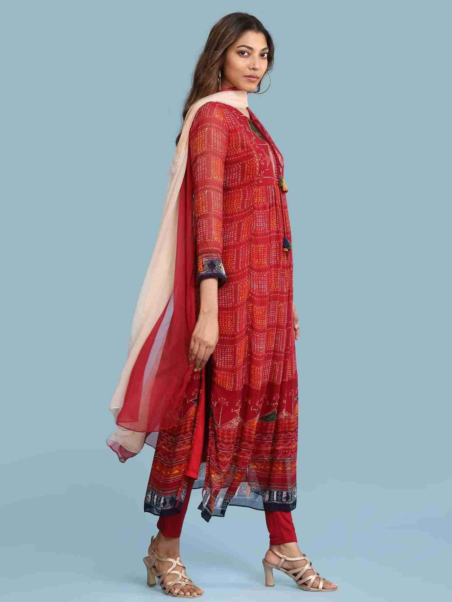 Red Bahulika Suit Set