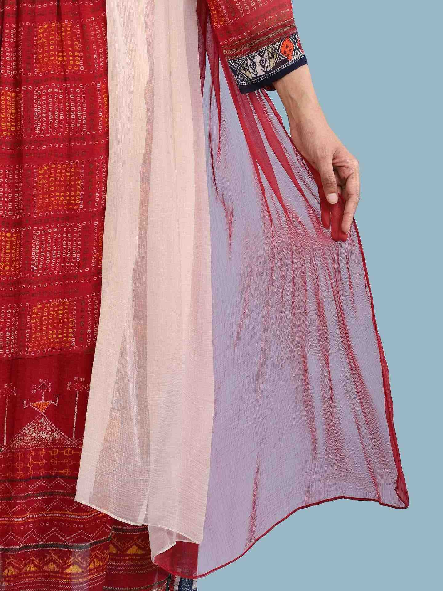 Red Bahulika Suit Set