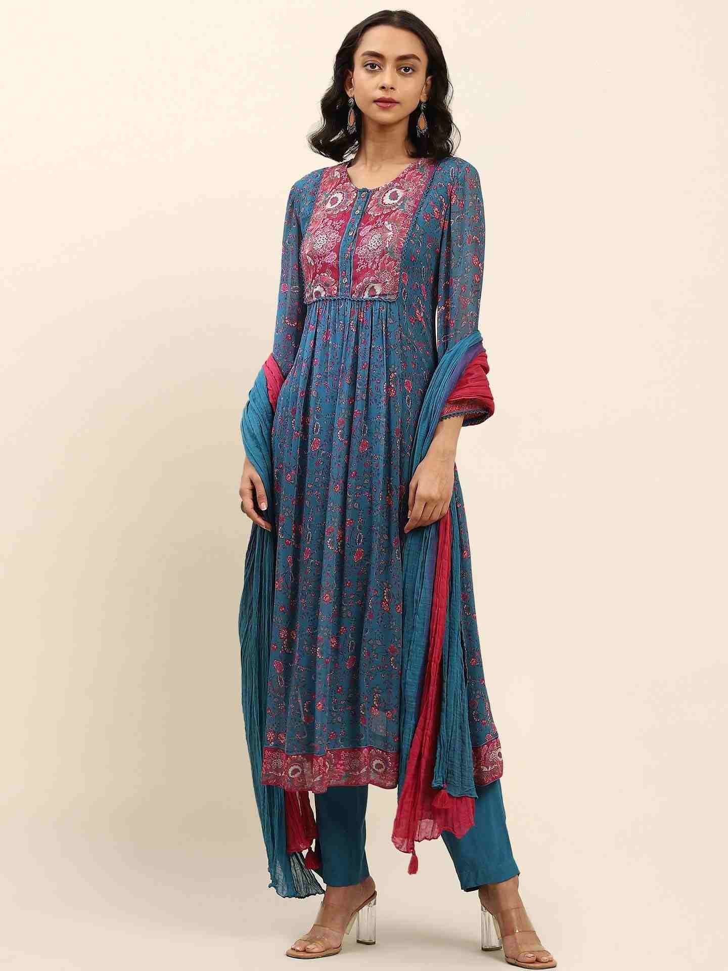 Blue Rosafi Suit Set