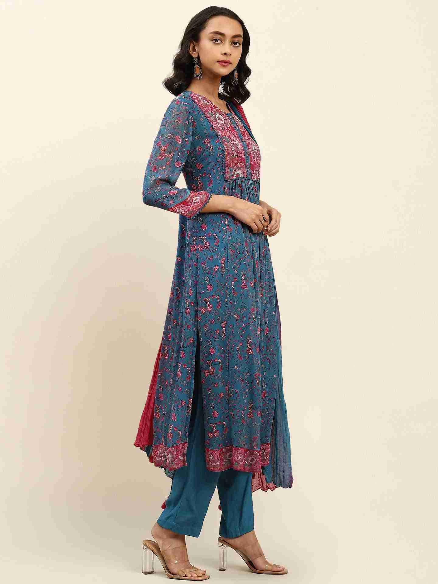 Blue Rosafi Suit Set