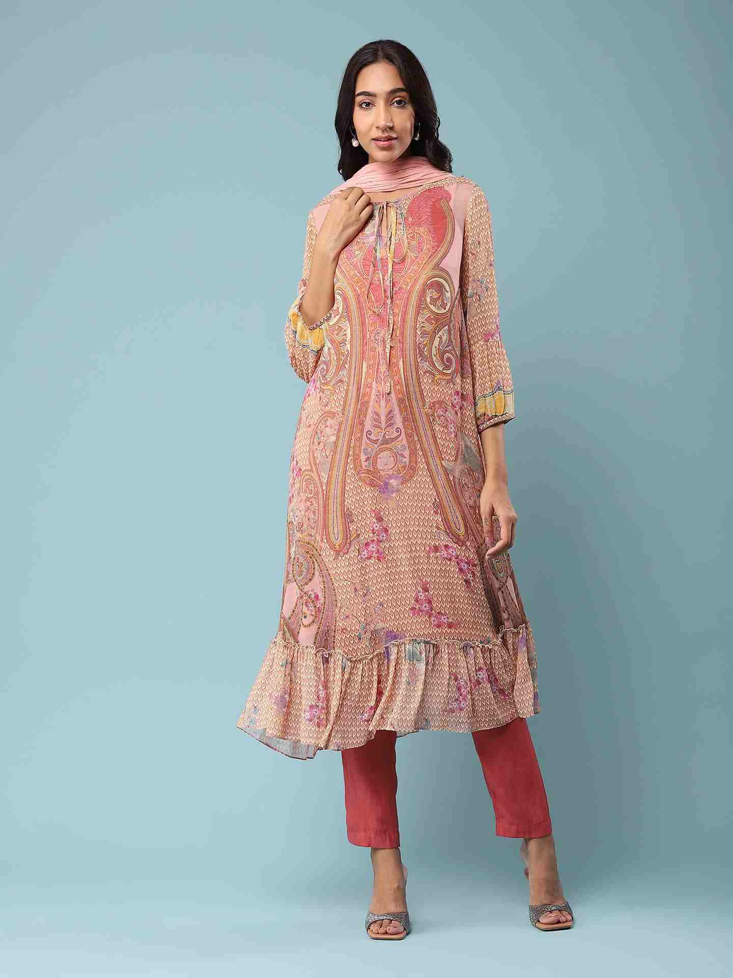 Pink Nooraniyat Suit Set