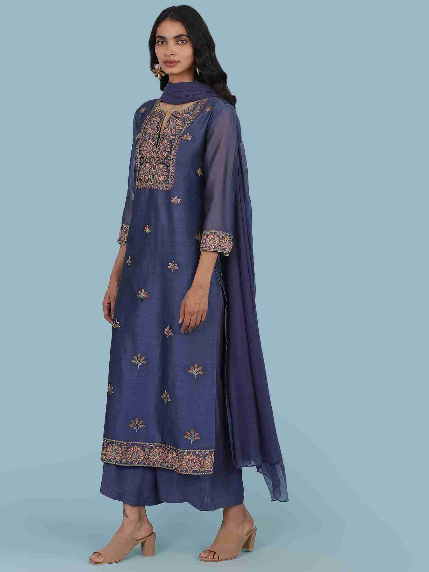 Blue Aria Suit Set