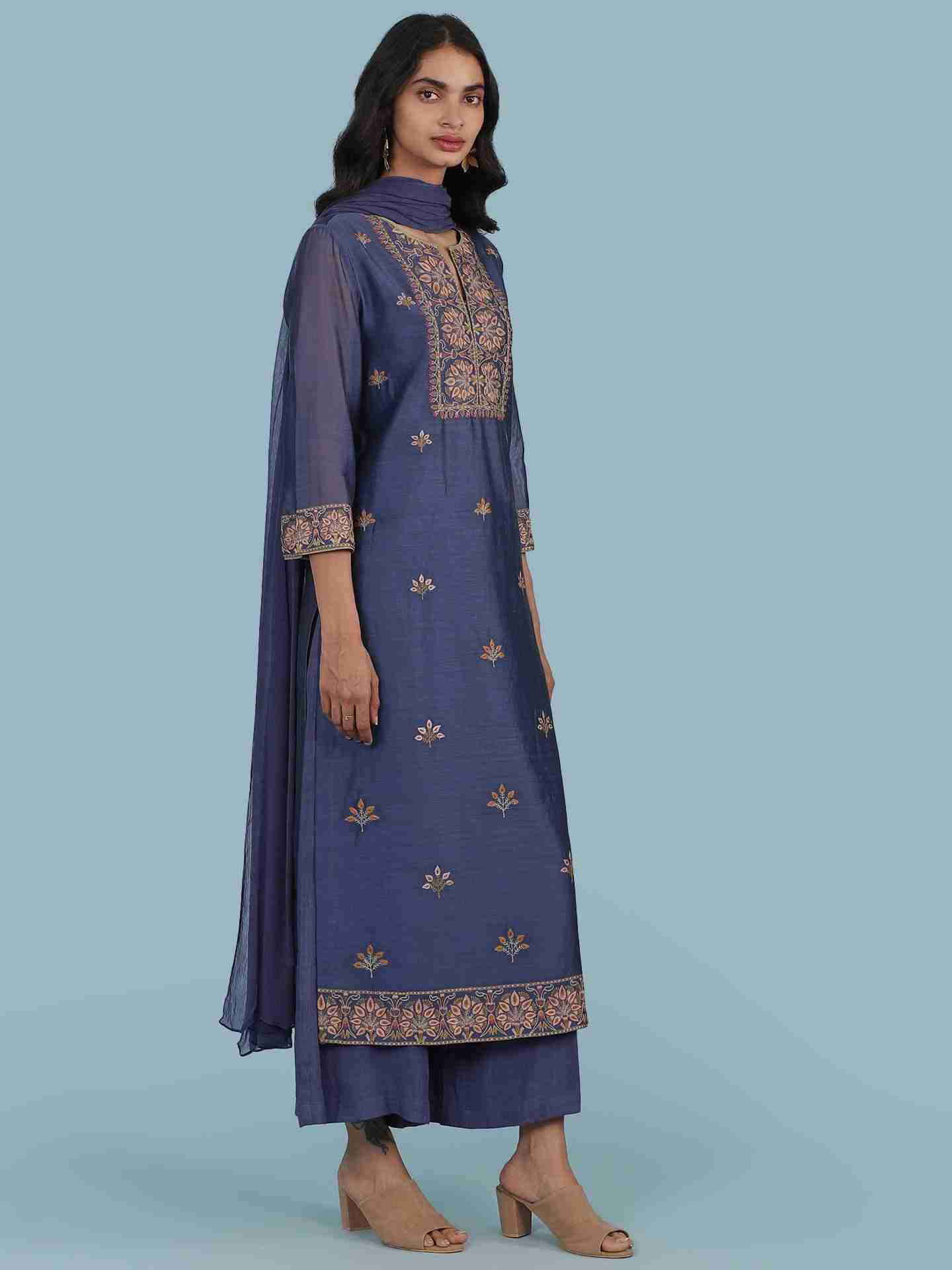 Blue Aria Suit Set