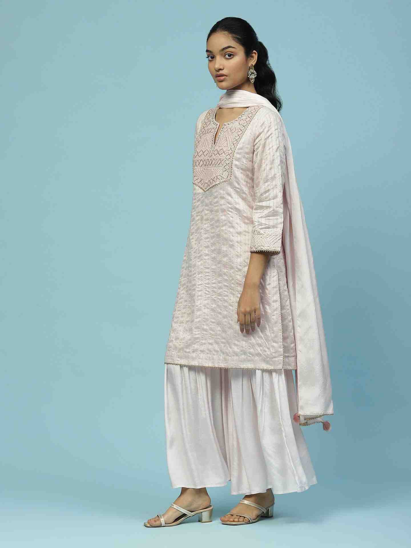 Pink Rubaiyat Solid Sharara Suit