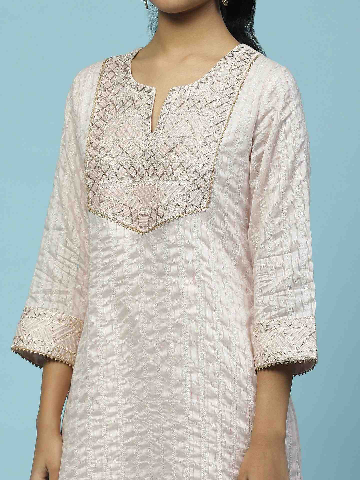 Pink Rubaiyat Solid Sharara Suit
