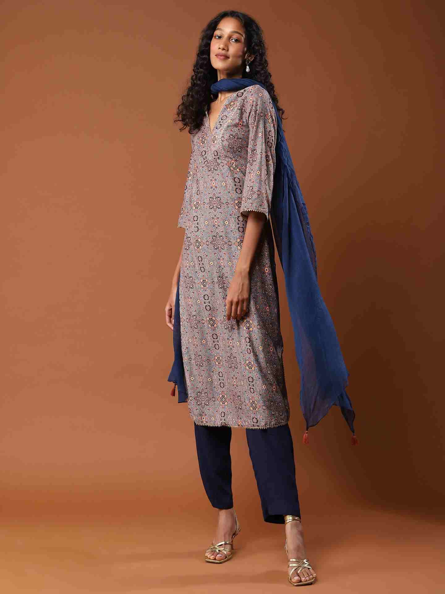 Grey Sanduri Suit Set