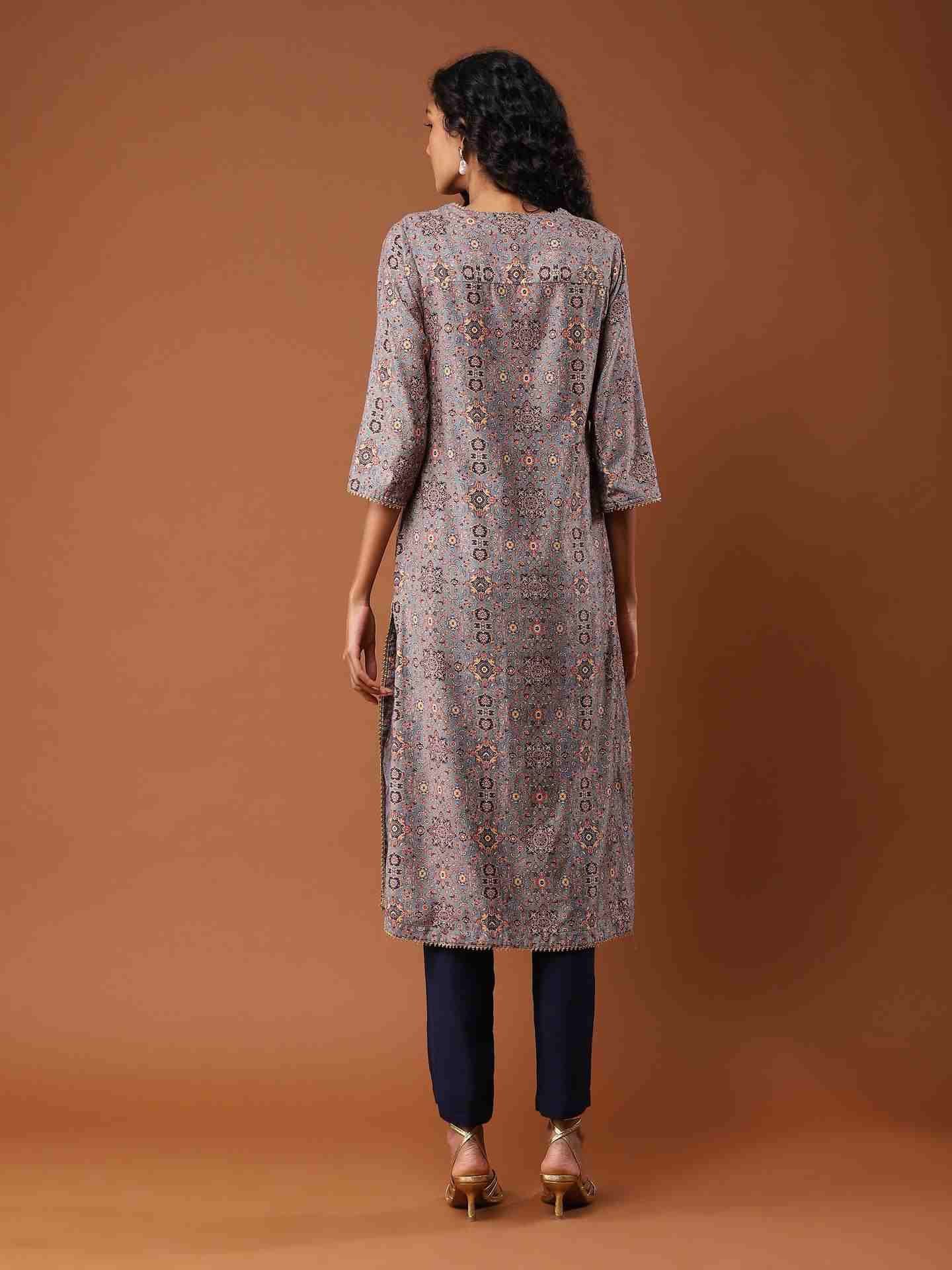 Grey Sanduri Suit Set