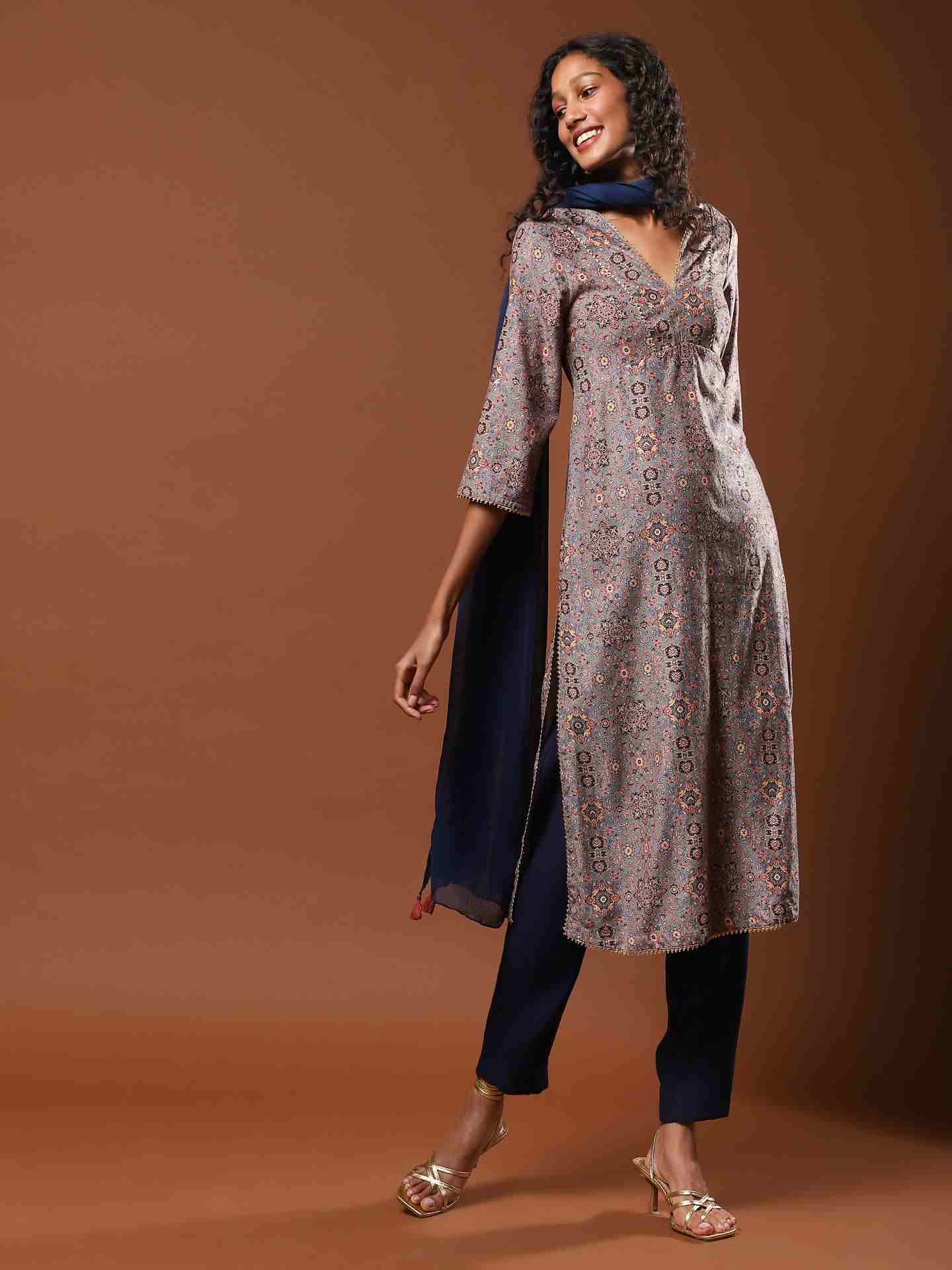 Grey Sanduri Suit Set