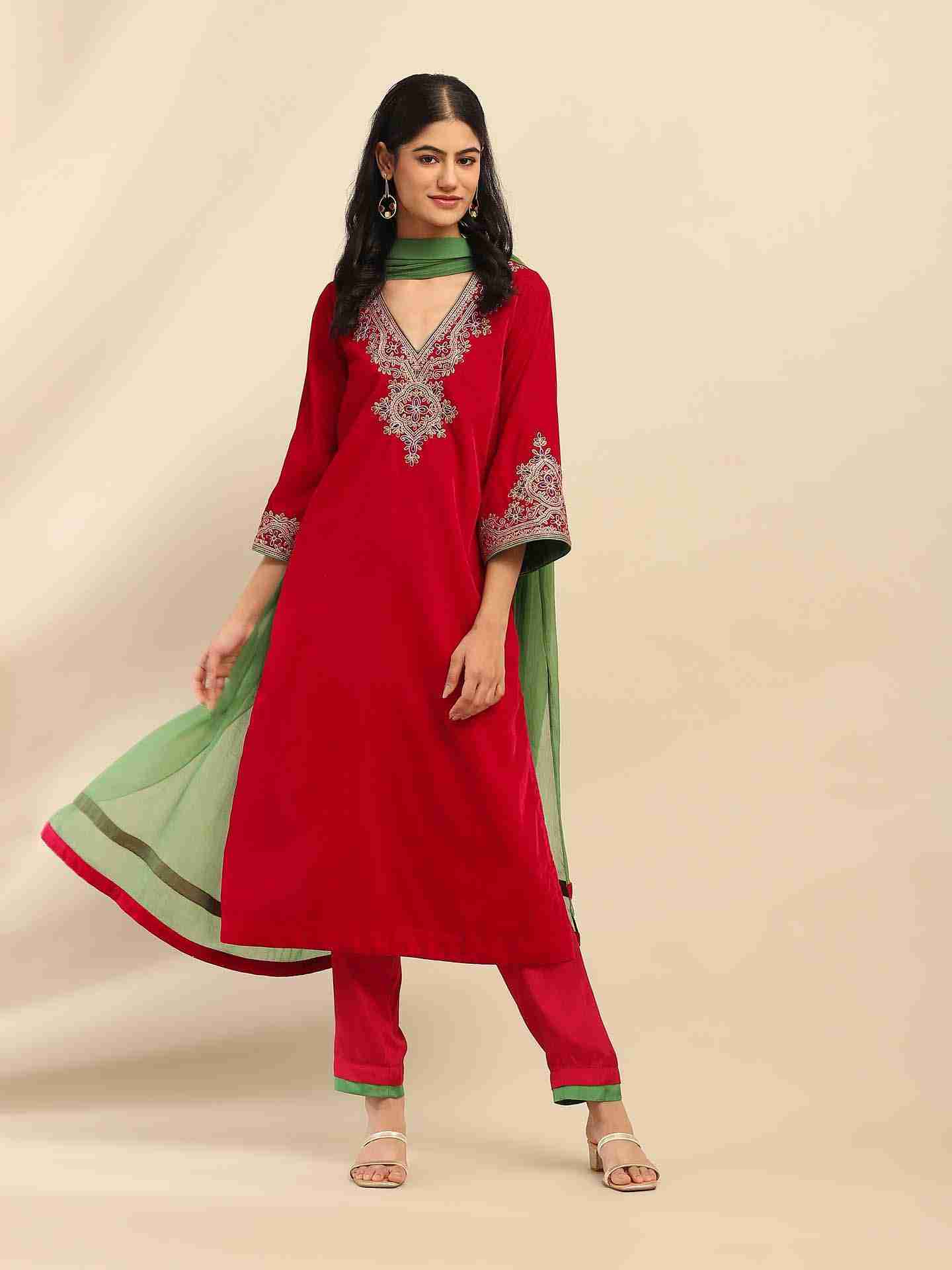 Magenta Roobab Velvet Suit Set