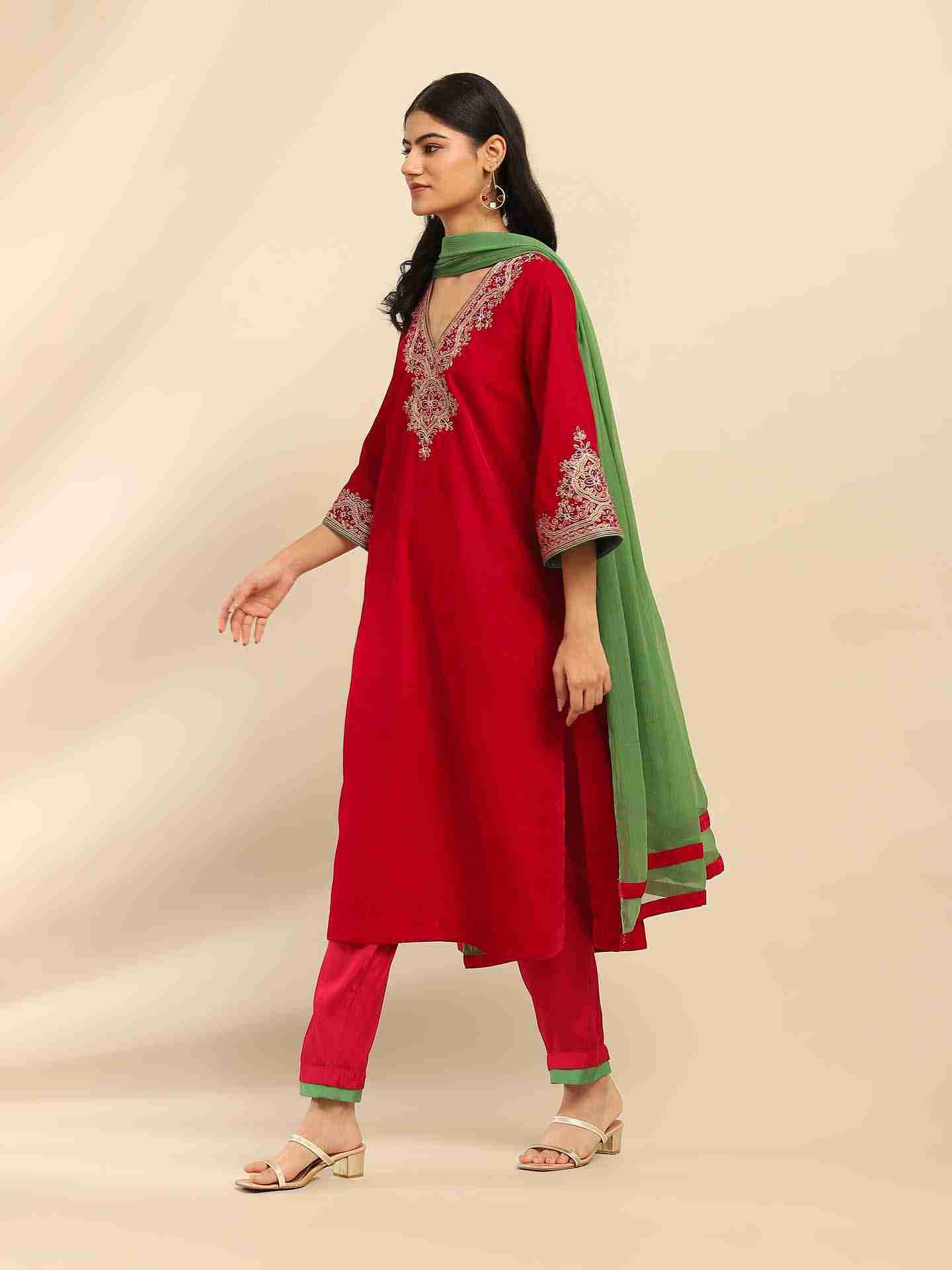 Magenta Roobab Velvet Suit Set