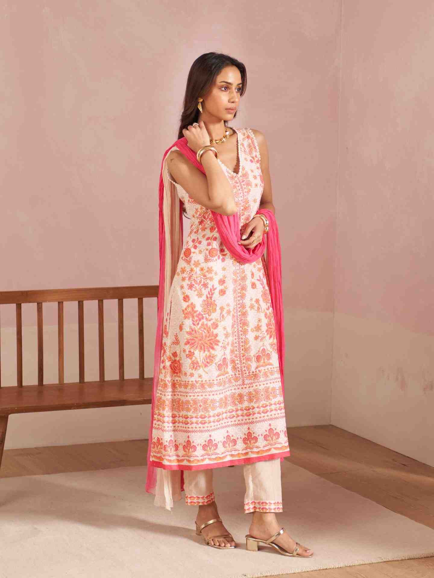 Ecru Calicoo Suit Set