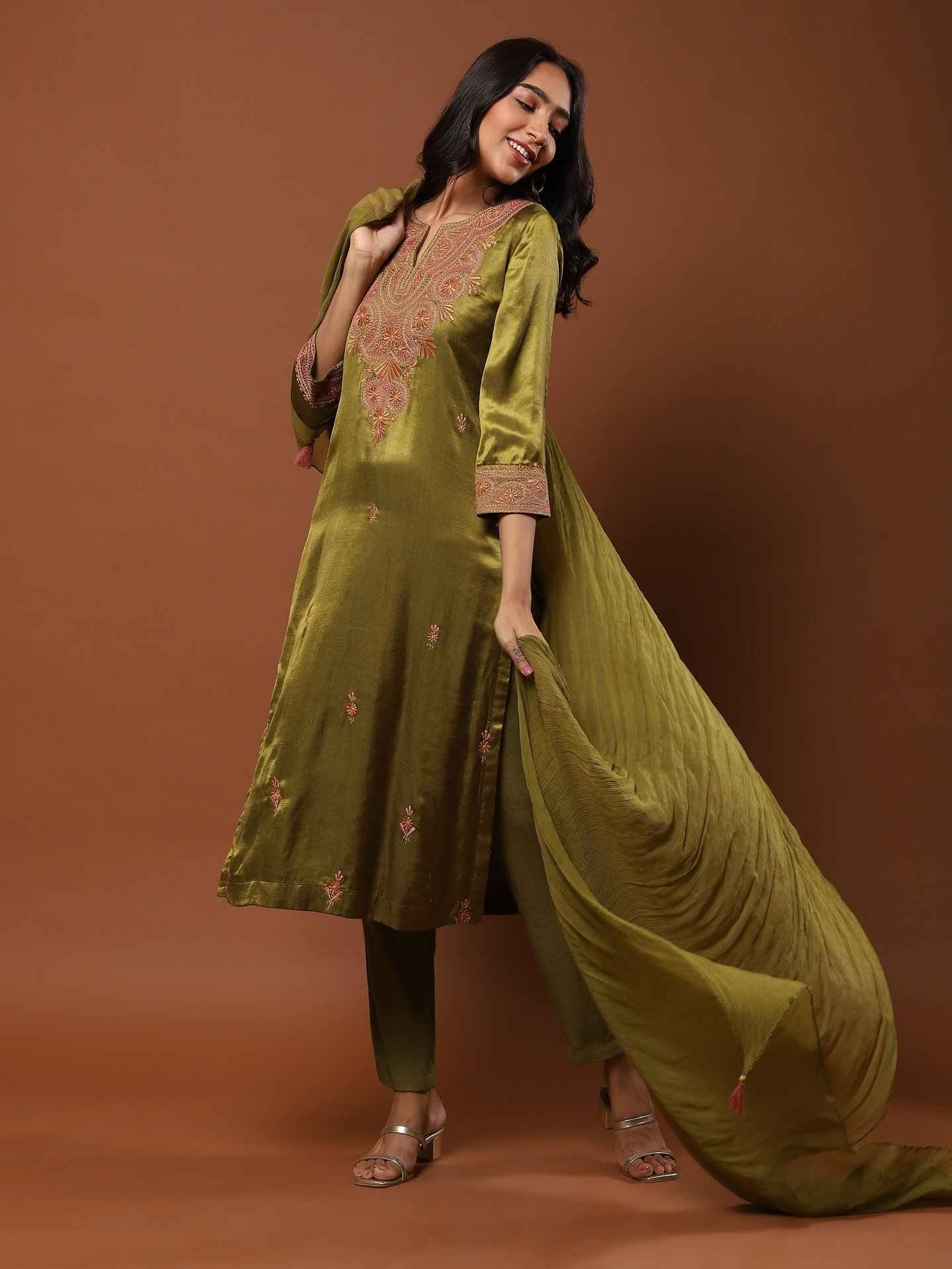 Olive Solid Suit Set