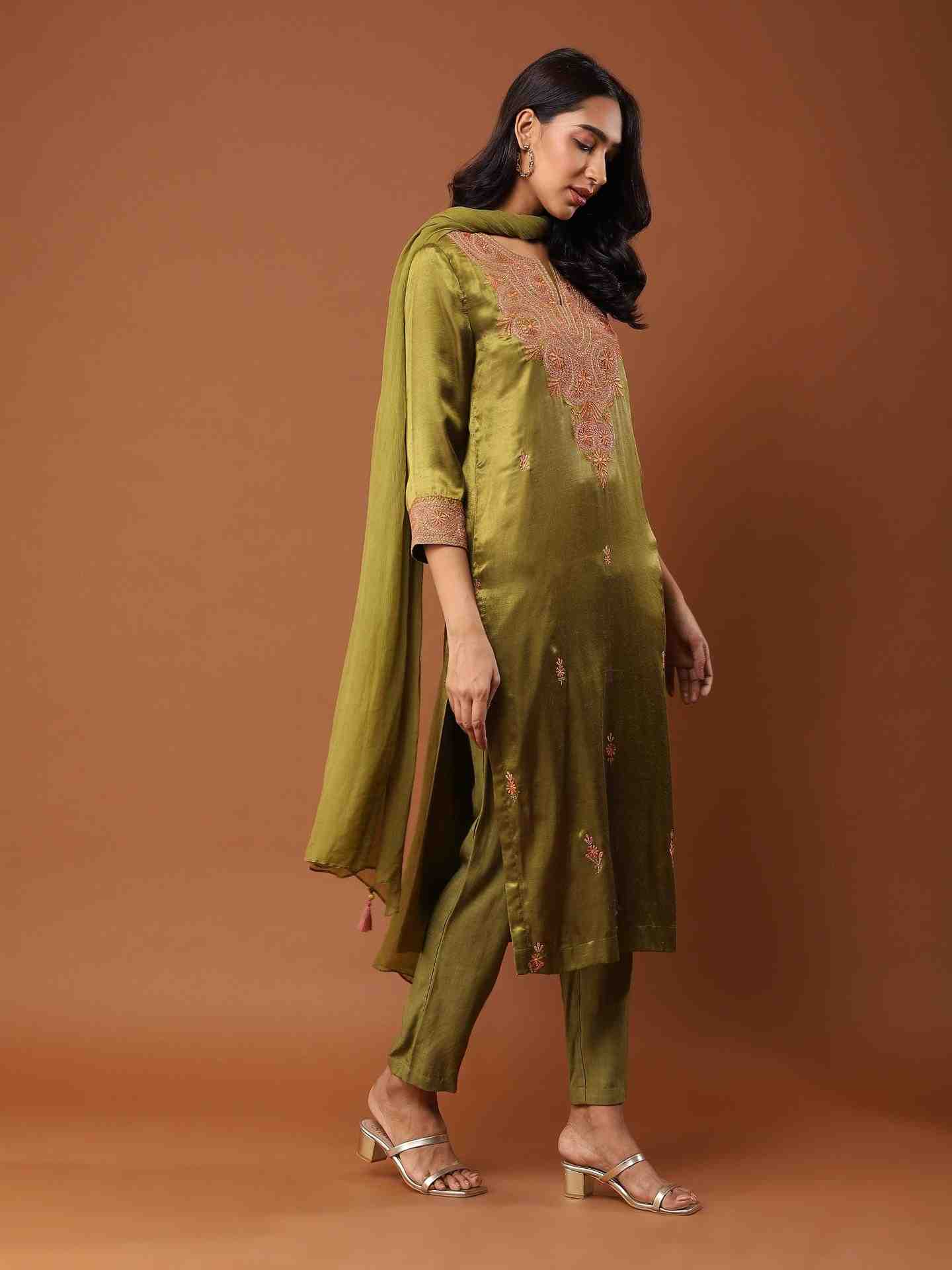 Olive Solid Suit Set
