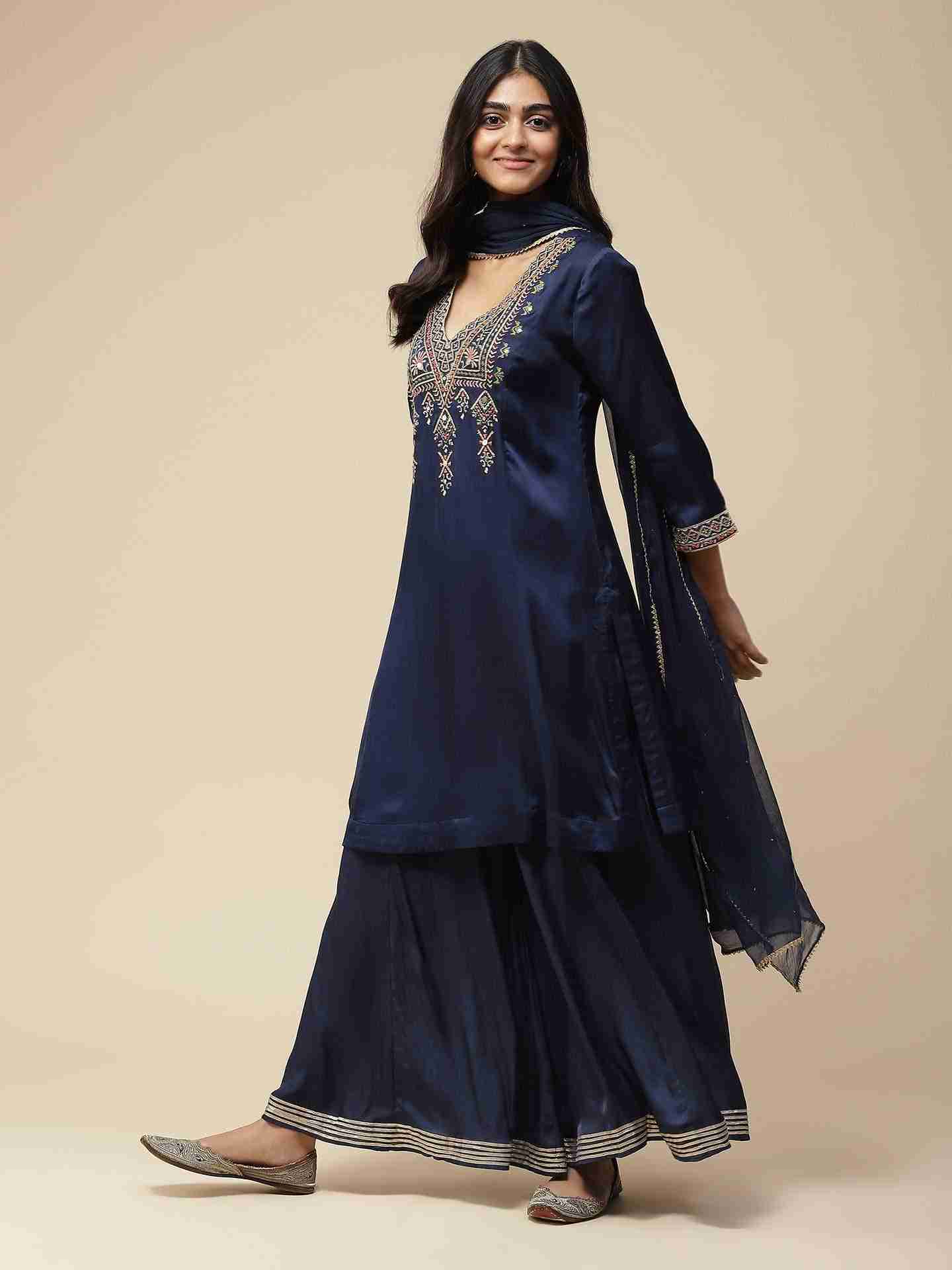 Navy Umang Suit Set