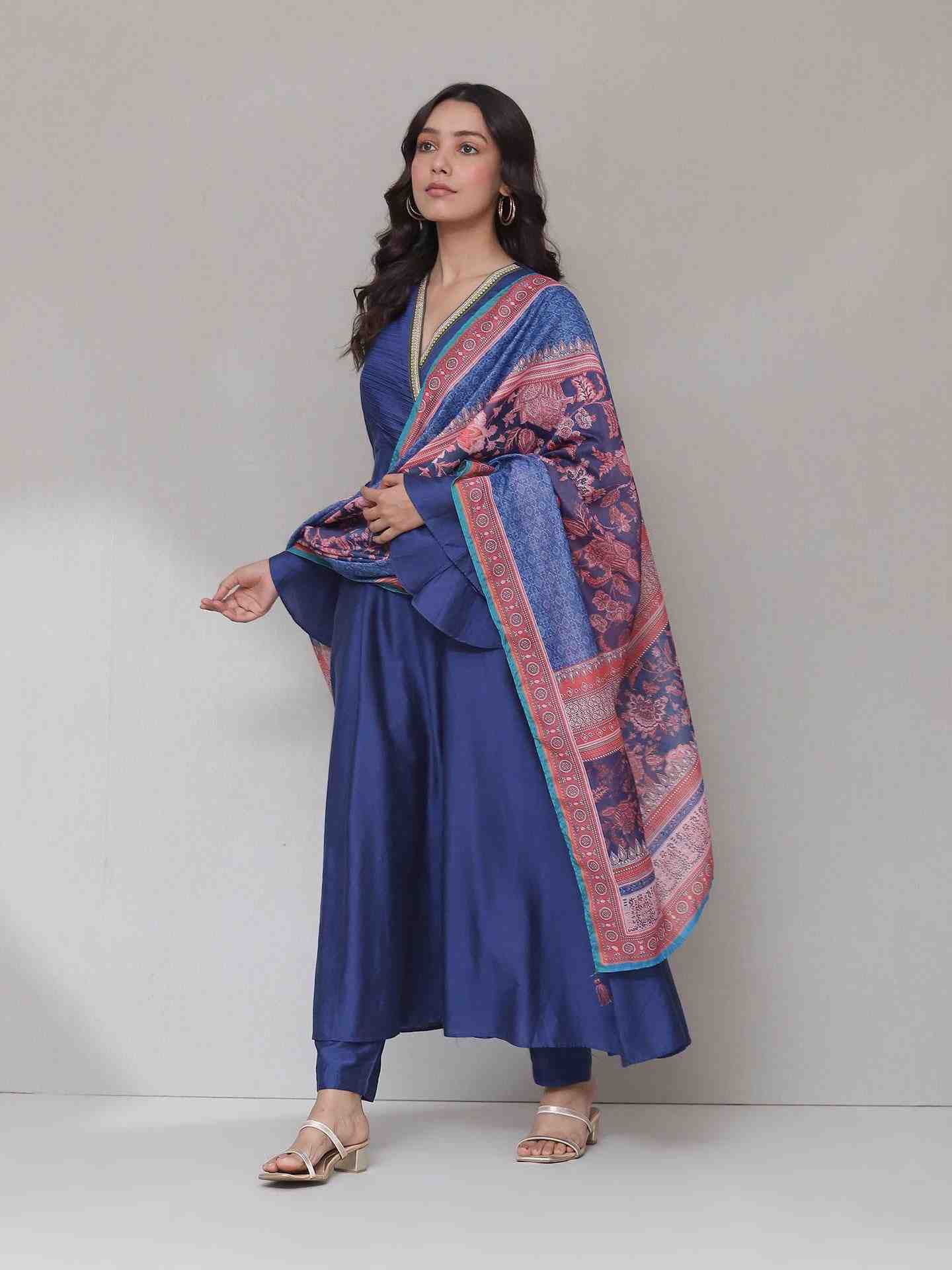 Blue Sunehra Suit Set