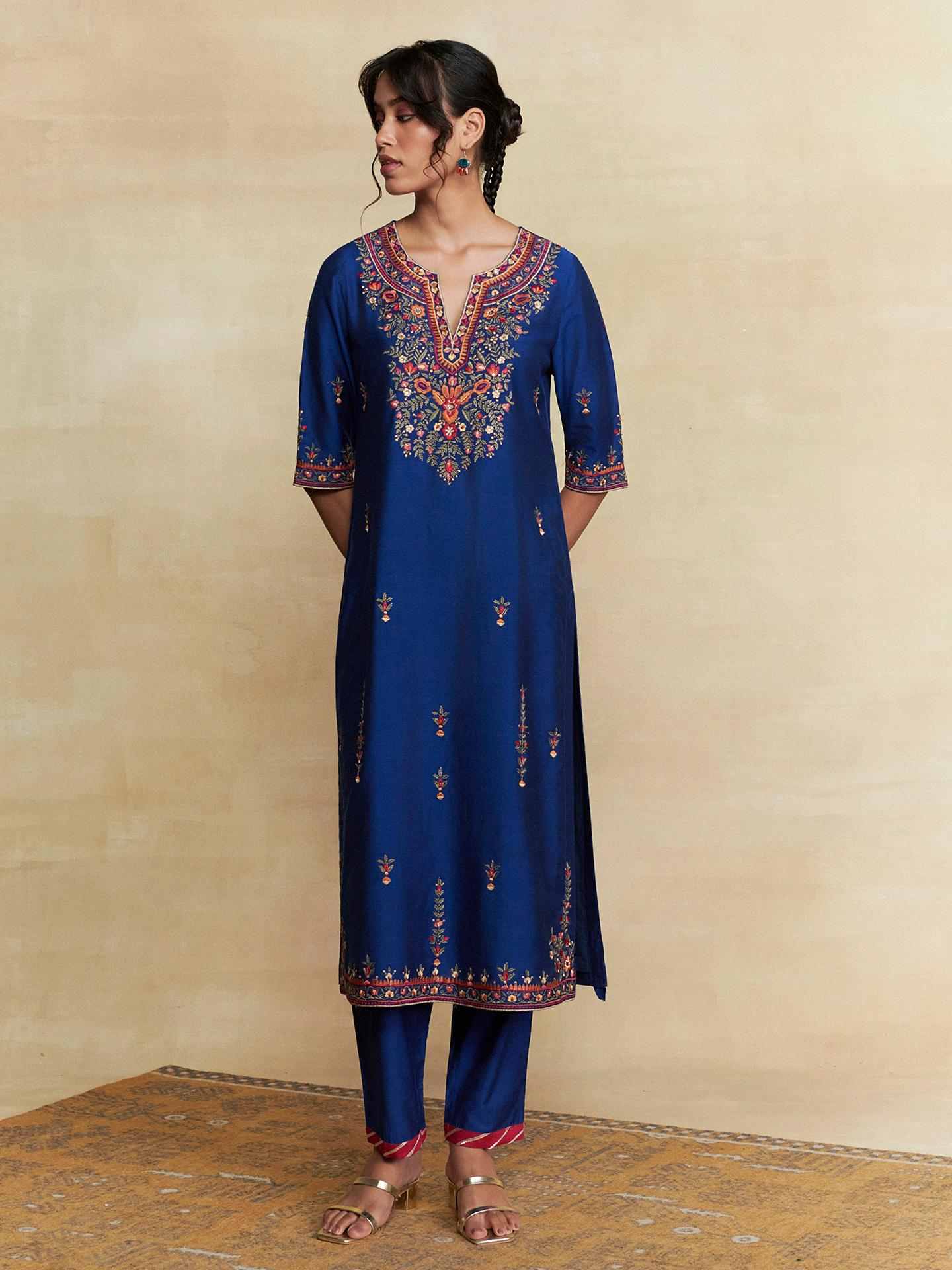 Blue Pearl Petal Solid Suit Set