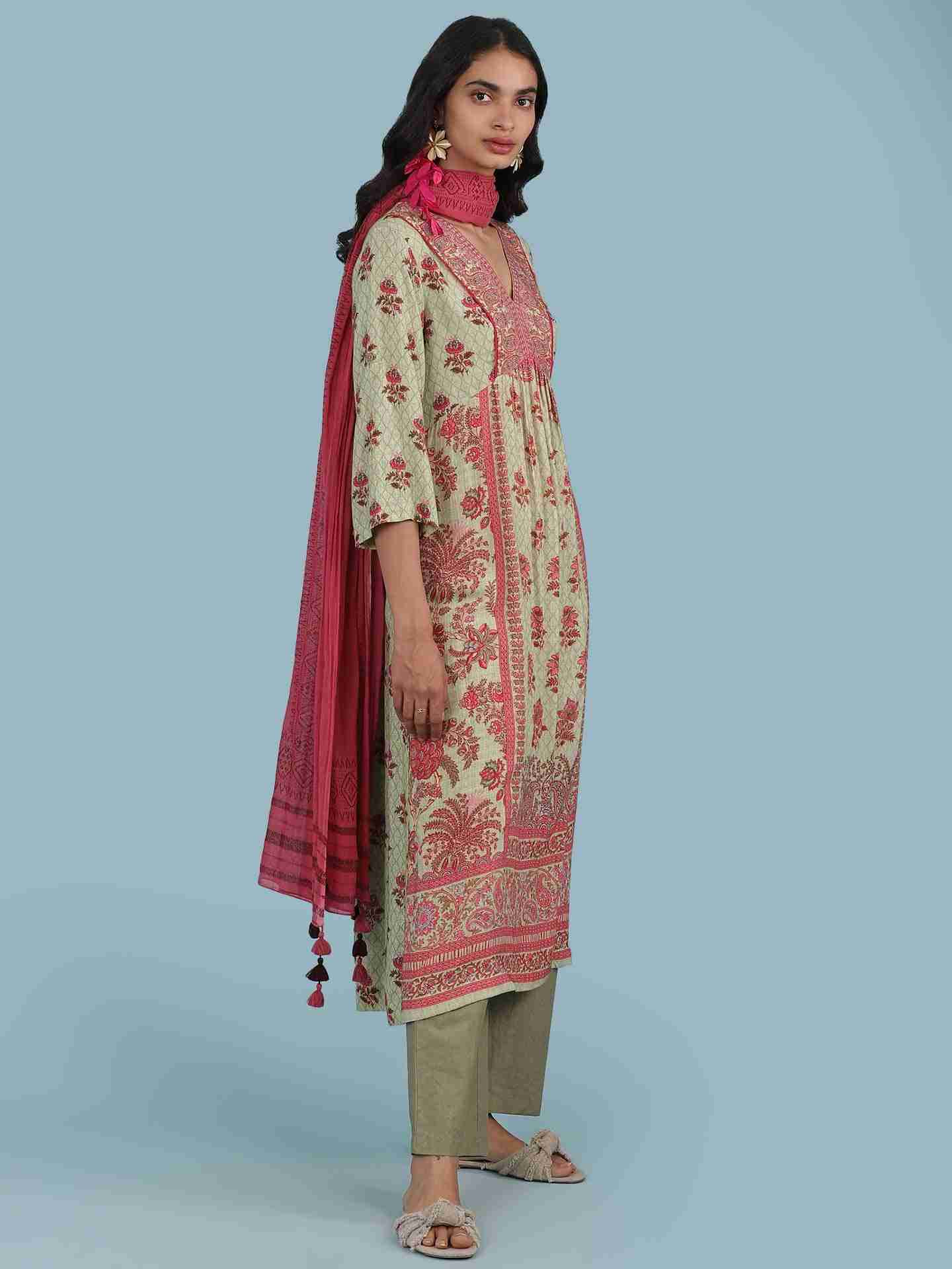 Green Ivana Suit Set