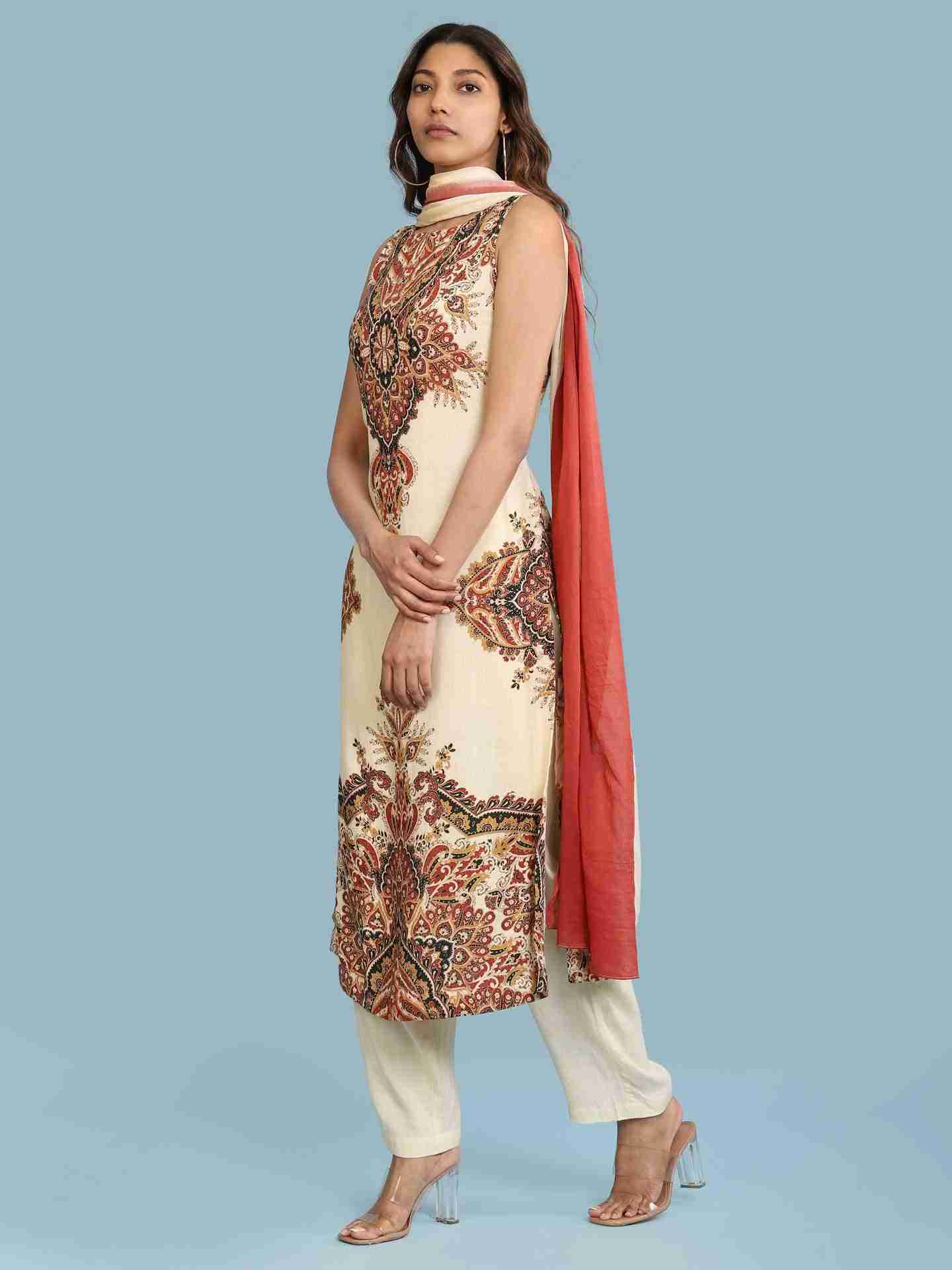 Ecru Ananya Suit Set