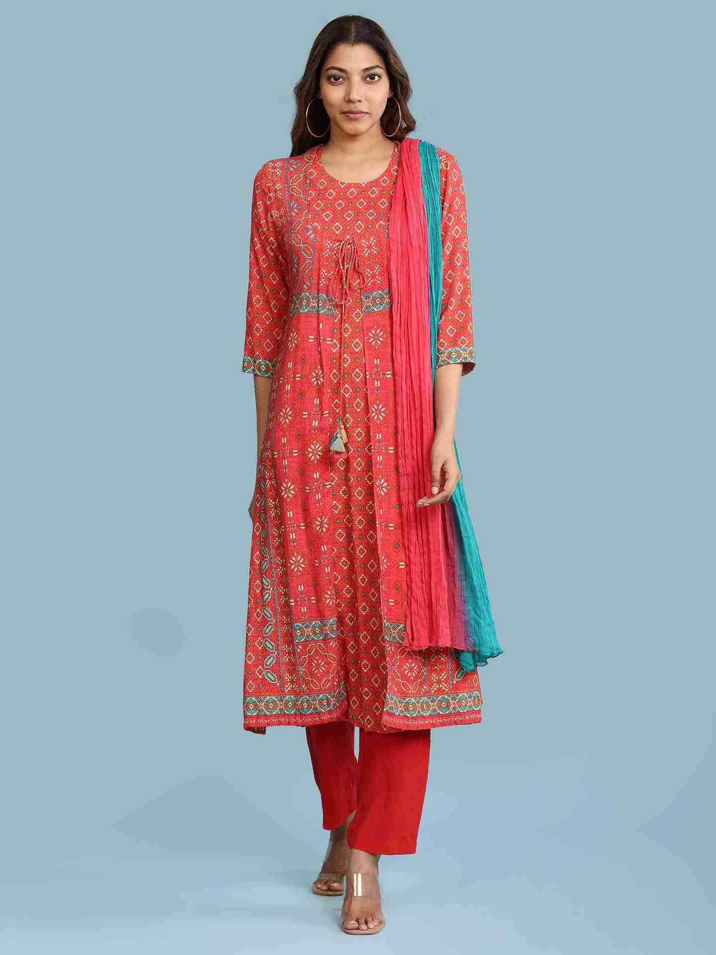 Red Ramosa Suit Set