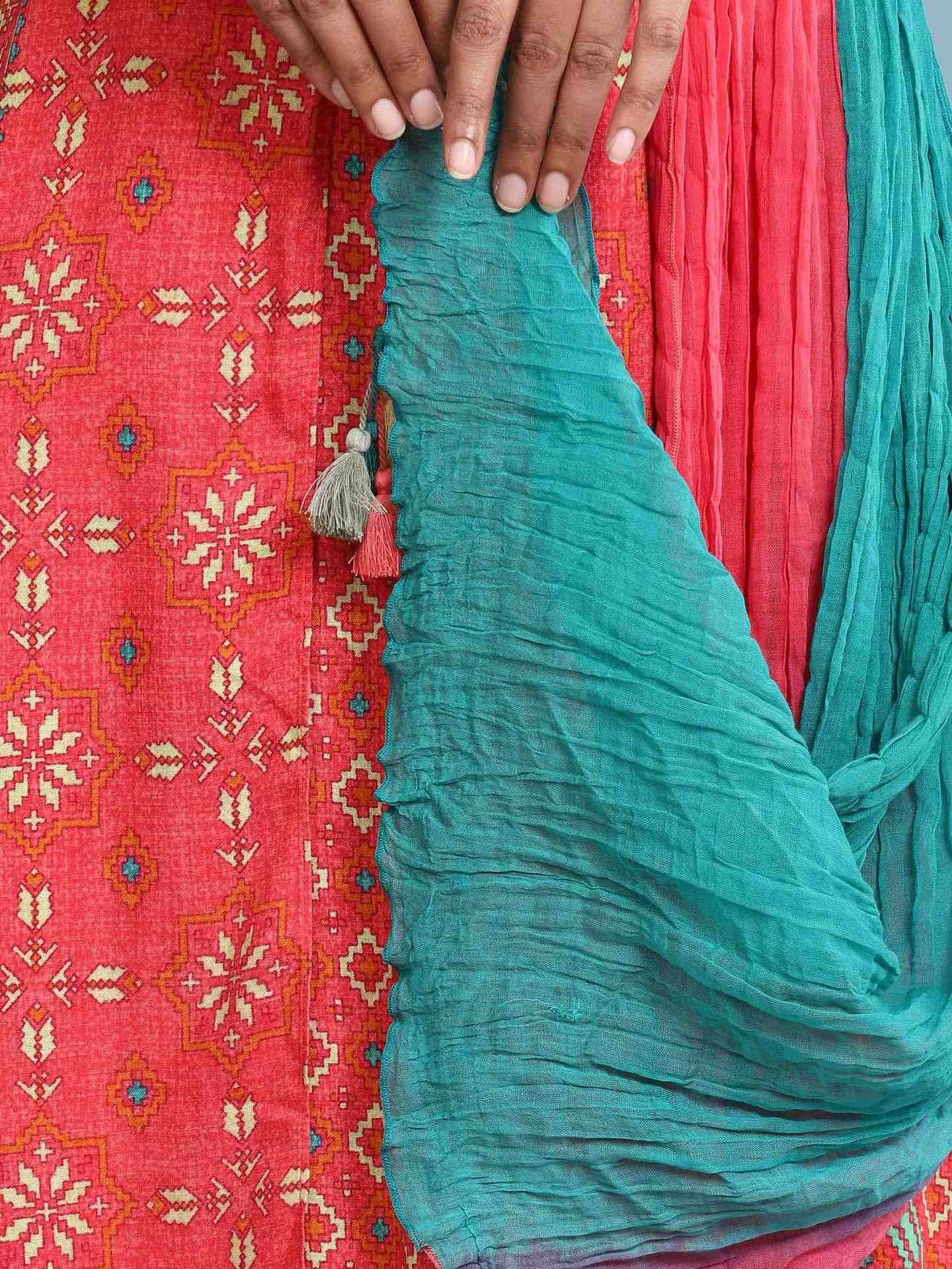 Red Ramosa Suit Set
