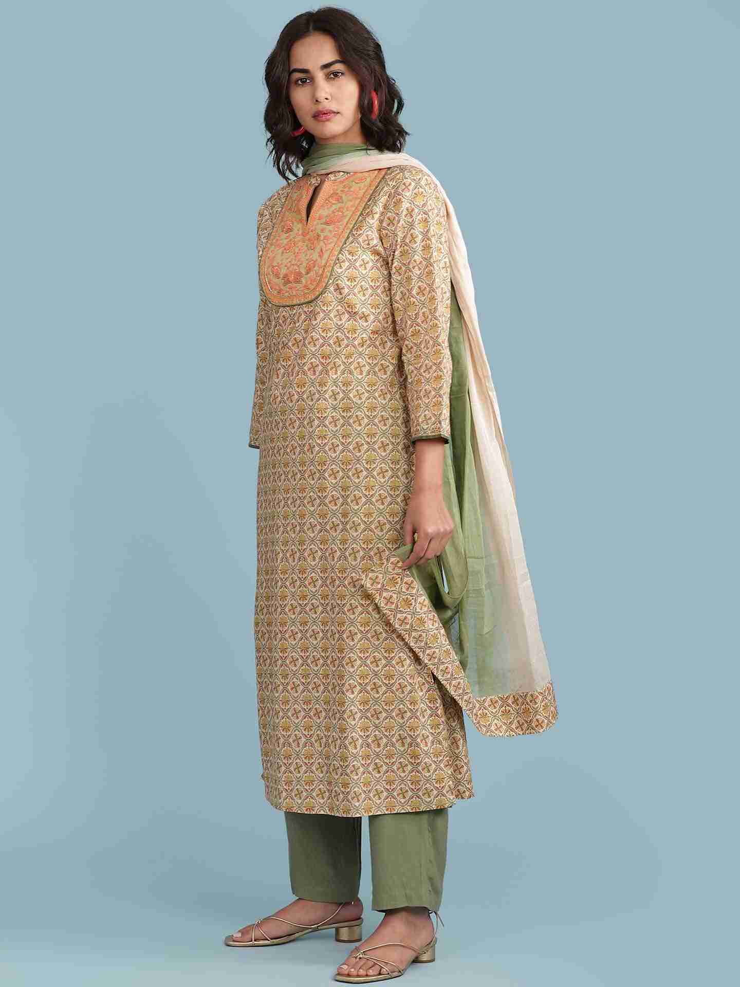Green Veerya Suit Set