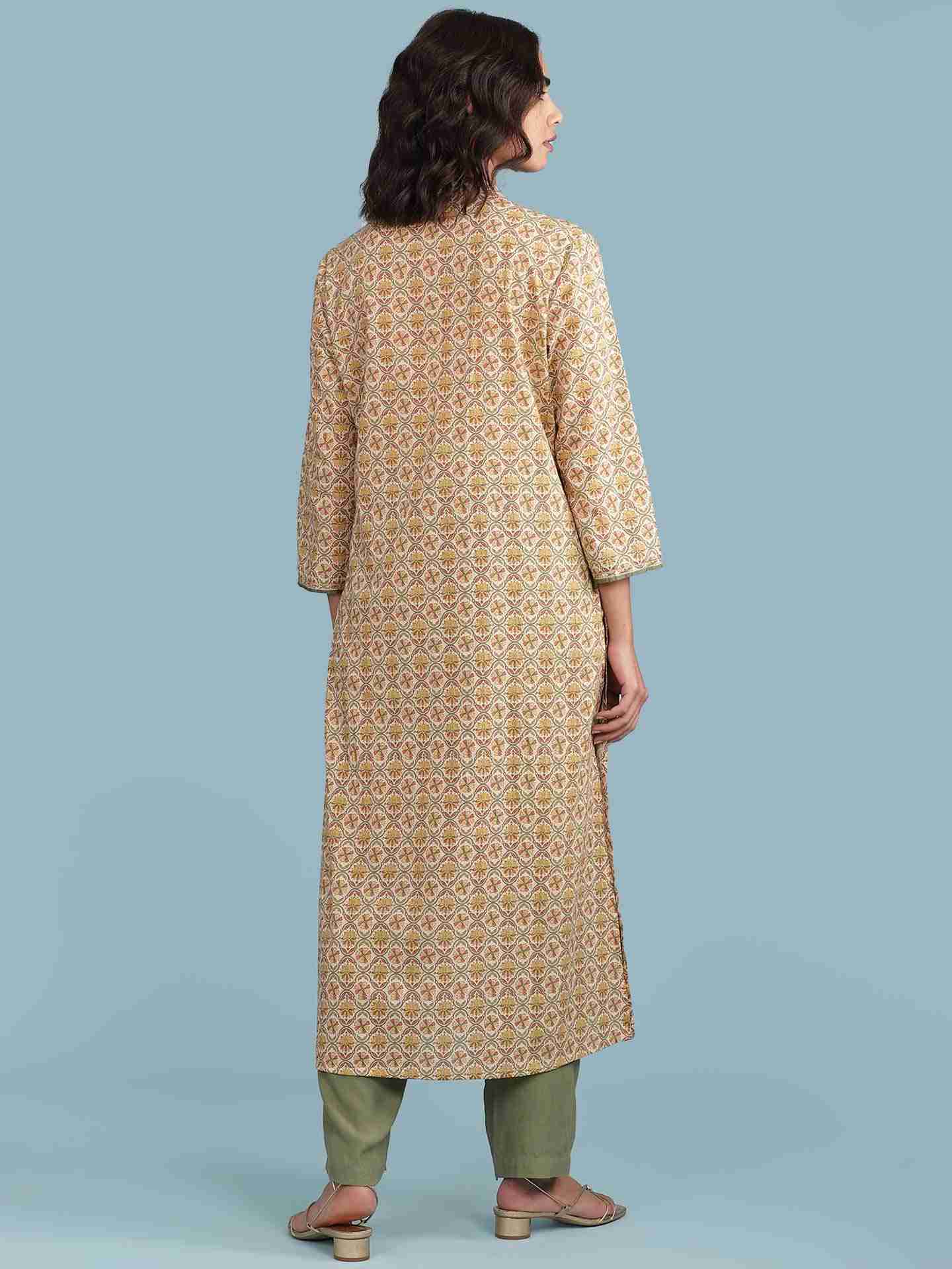 Green Veerya Suit Set