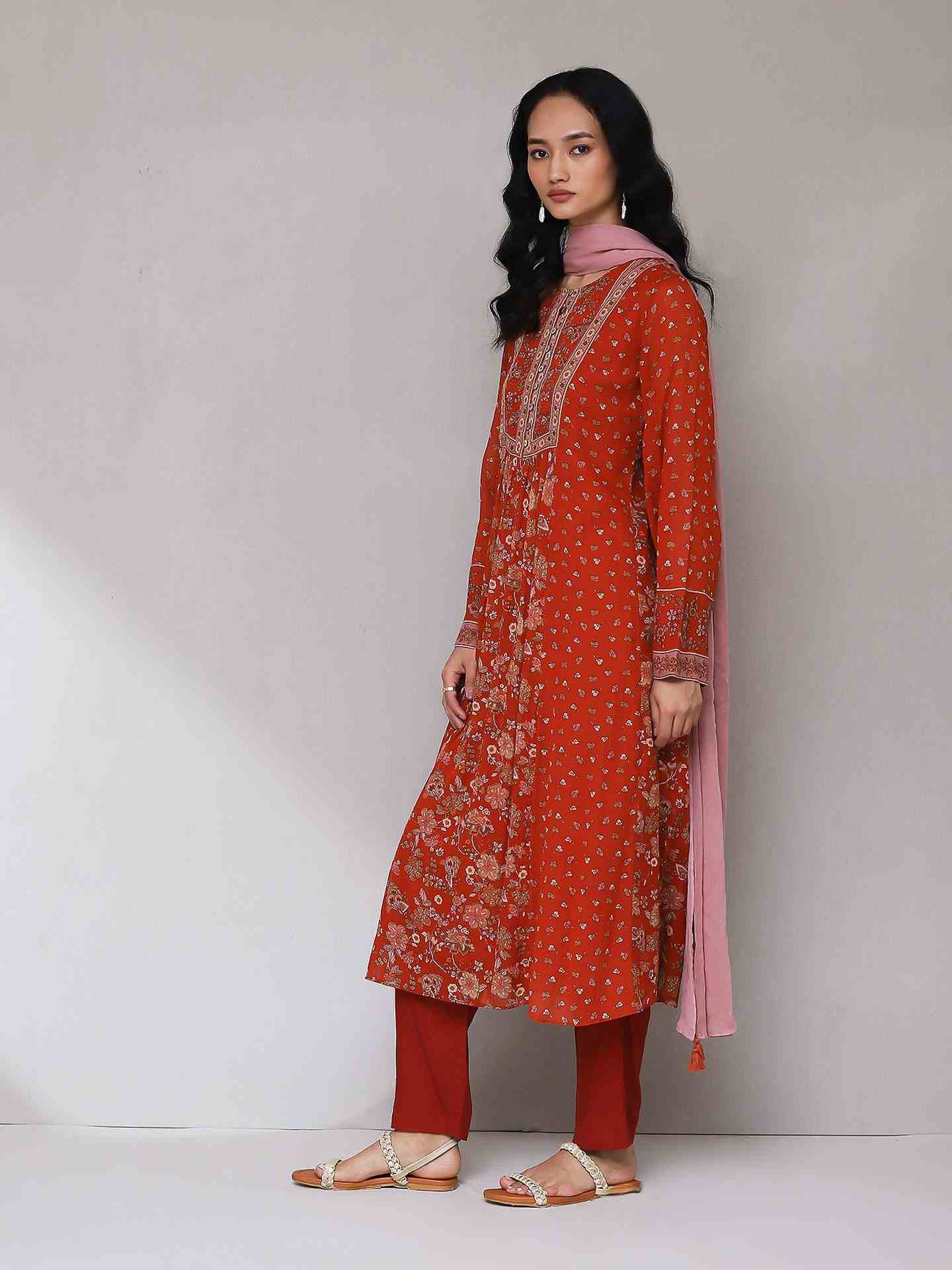 Rust Rose Mehr Suit Set