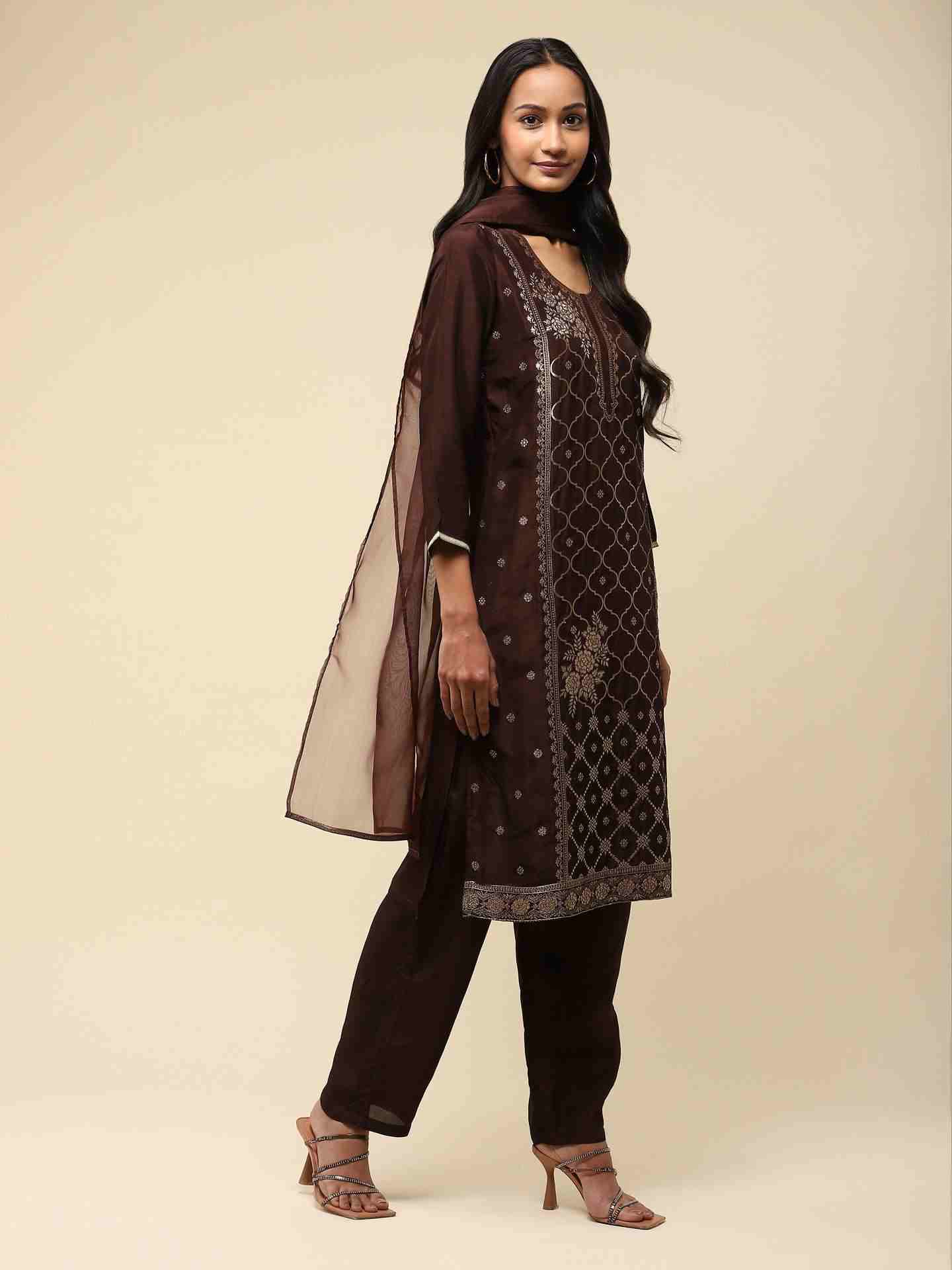 Brown Rushaan Suit Set