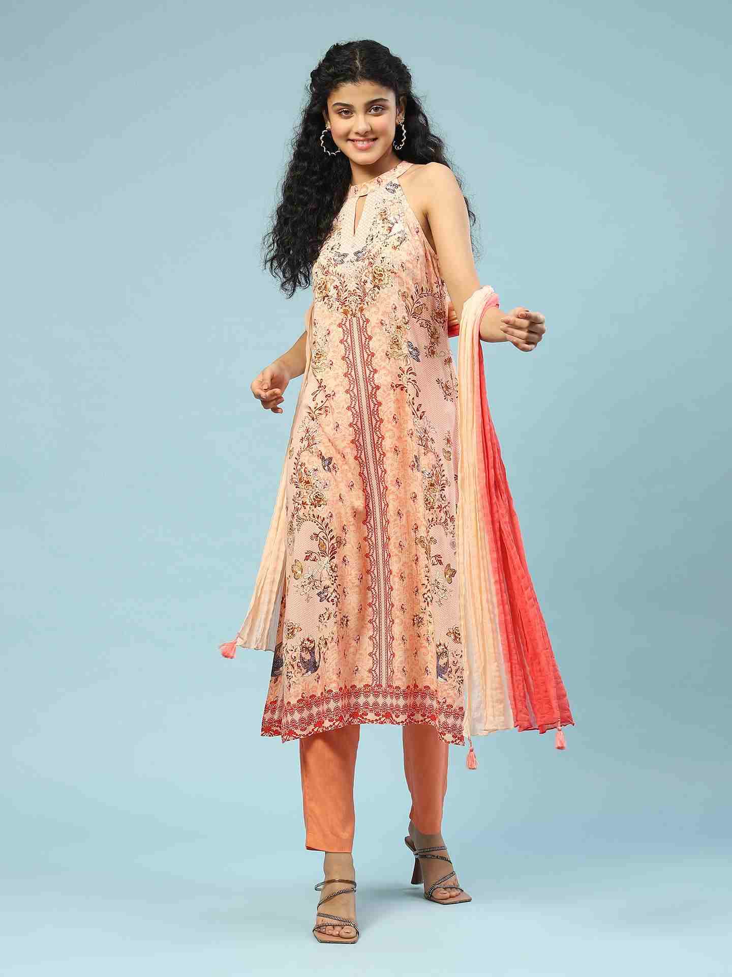 Peach Kannupriya Suit Set
