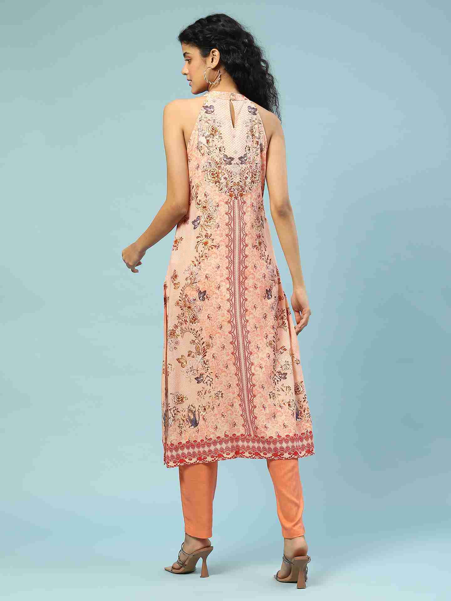 Peach Kannupriya Suit Set