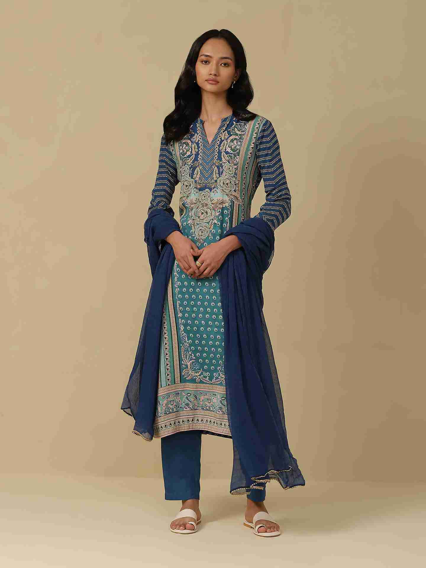 Blue Zunaira Suit Set