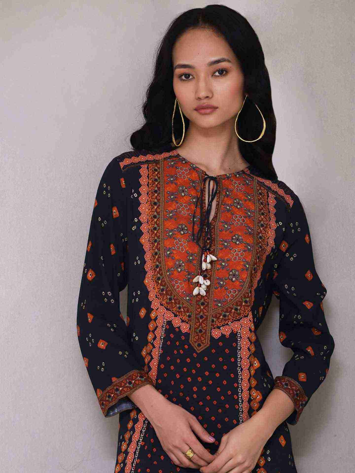 Black Bandhej Suit Set