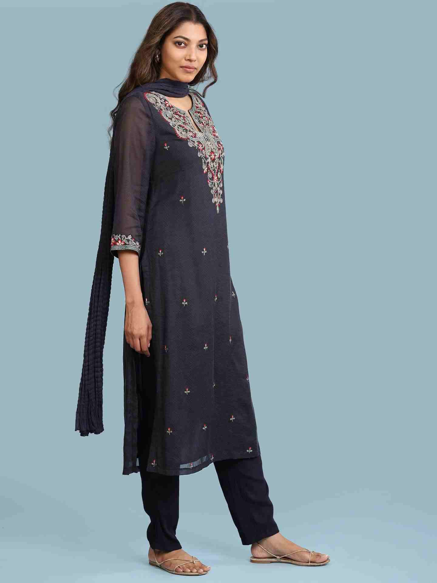 Navy Alya Solid Suit Set