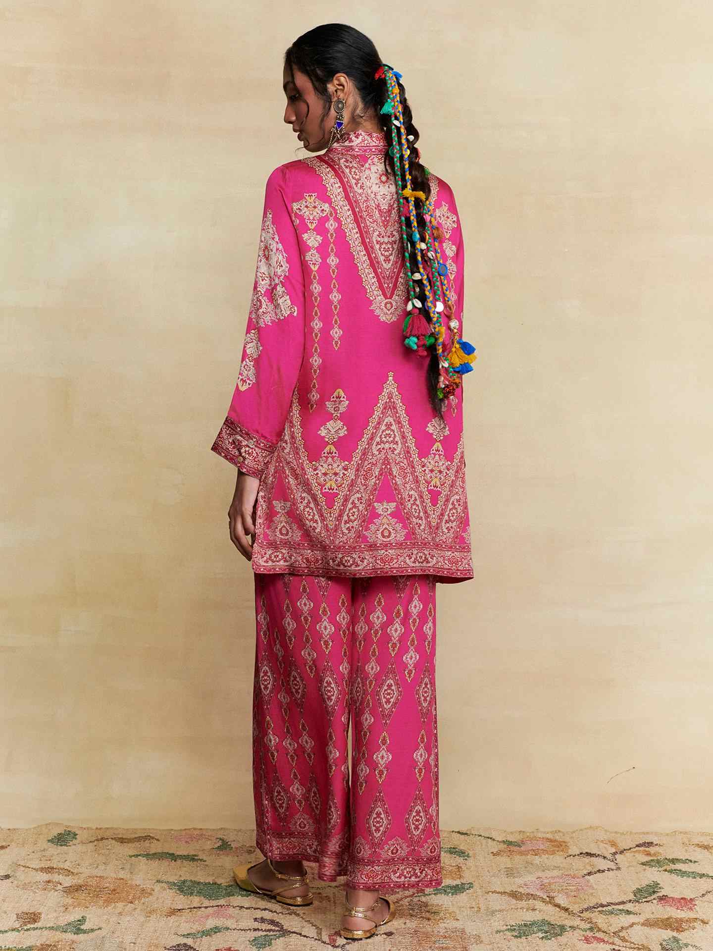 Fushia Caspian Carpet Cord Set