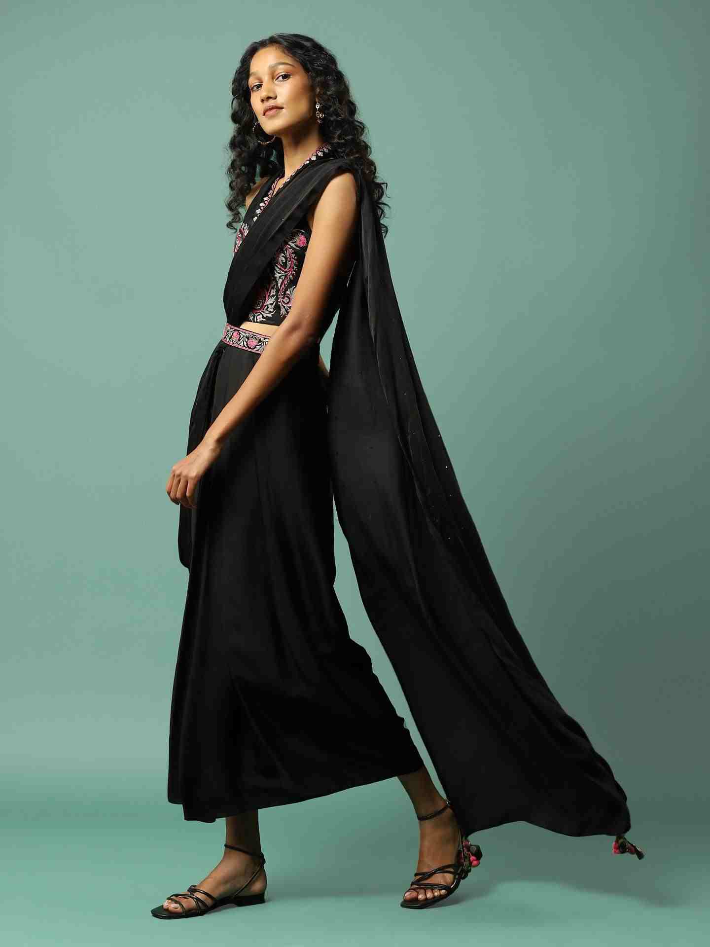 Black Aabirah Pre-Draped Saree
