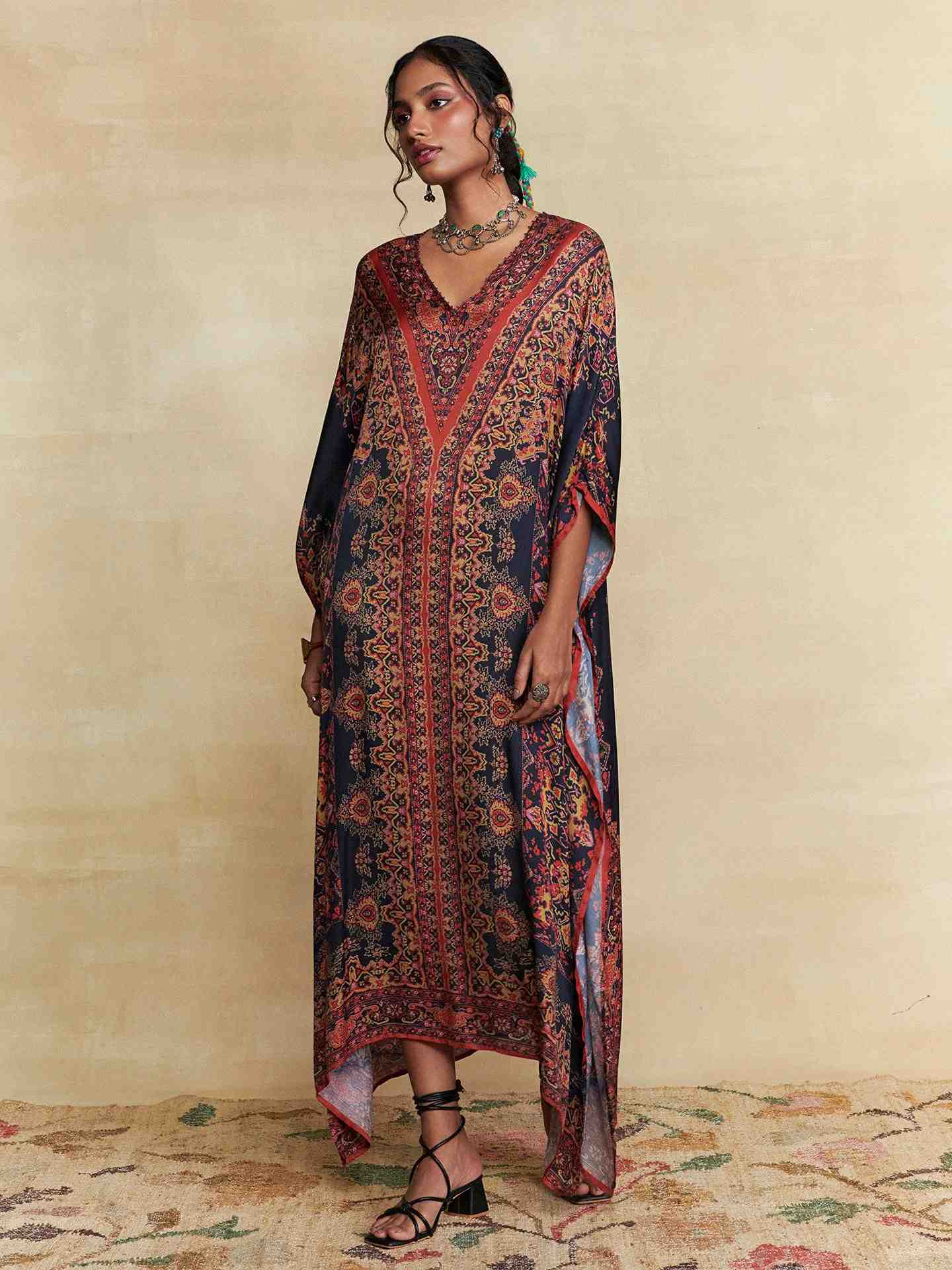 Black Caspian Carpet Kaftan